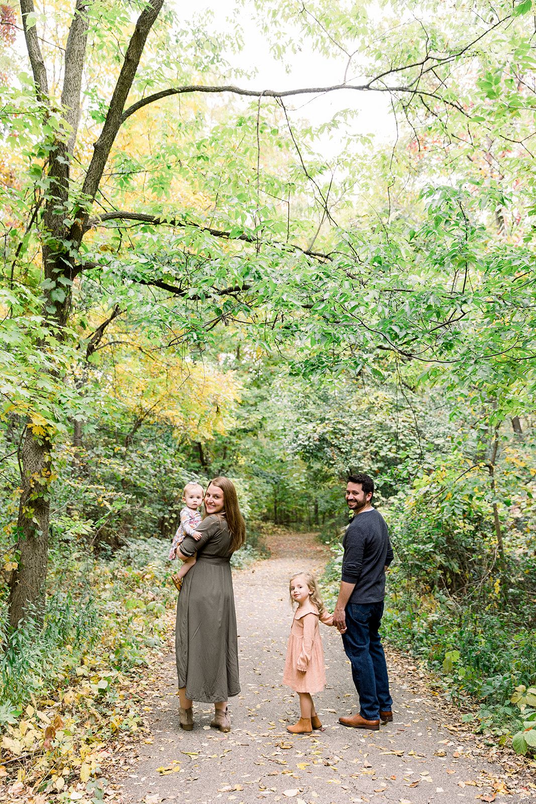 family photographers, fall outdoor mini session for a chicago suburban young family in schaumburg