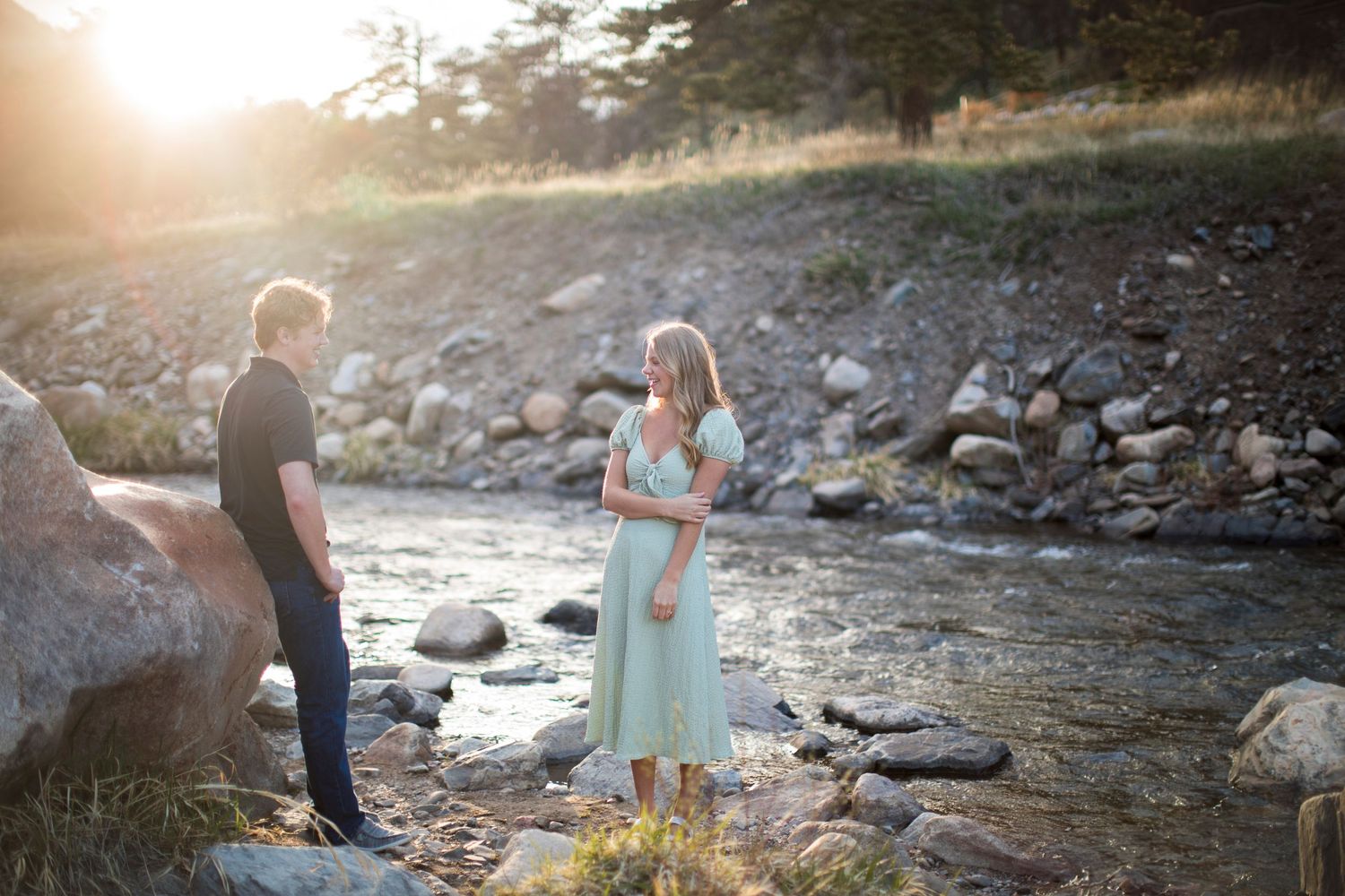 Two people photographed by Zoe Lauren Photography