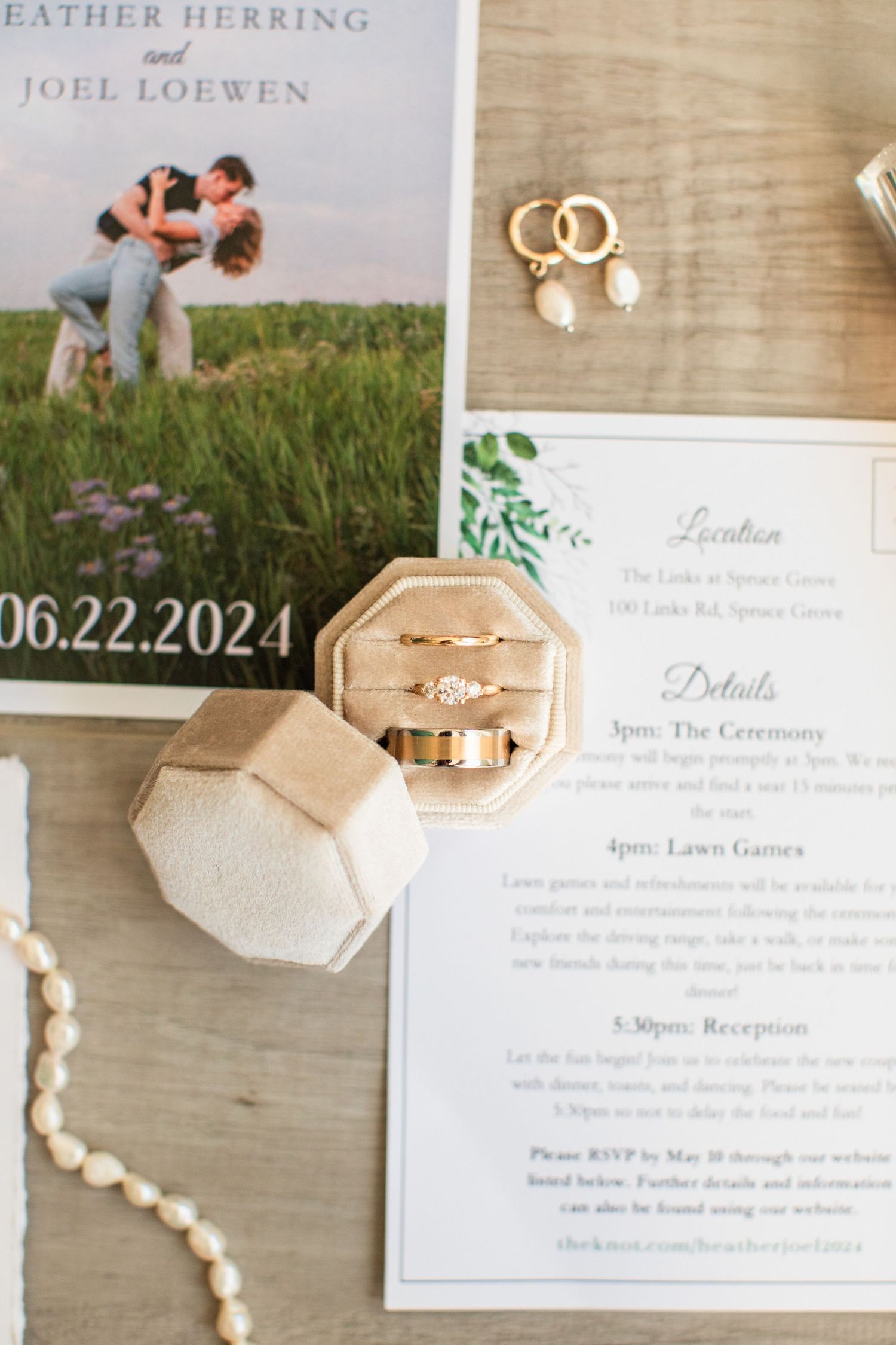 Two people photographed by Zoe Lauren Photography