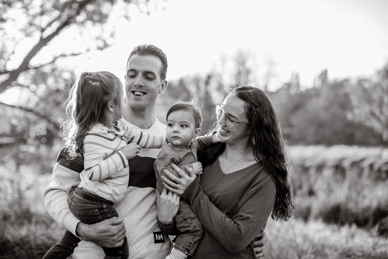Two people photographed by Zoe Lauren Photography