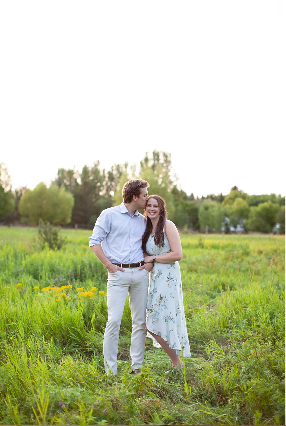 Two people photographed by Zoe Lauren Photography