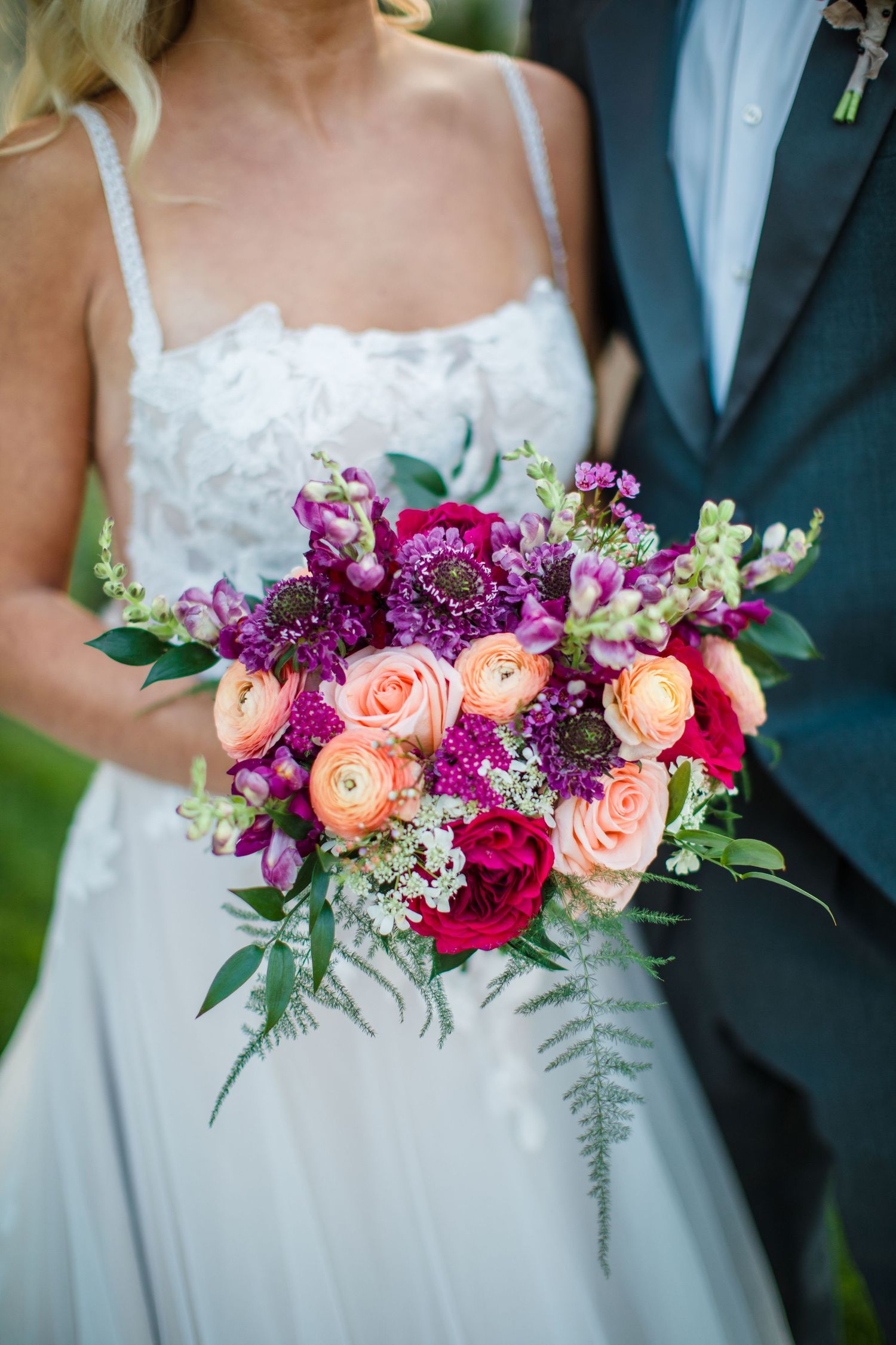 Two people photographed by Zoe Lauren Photography
