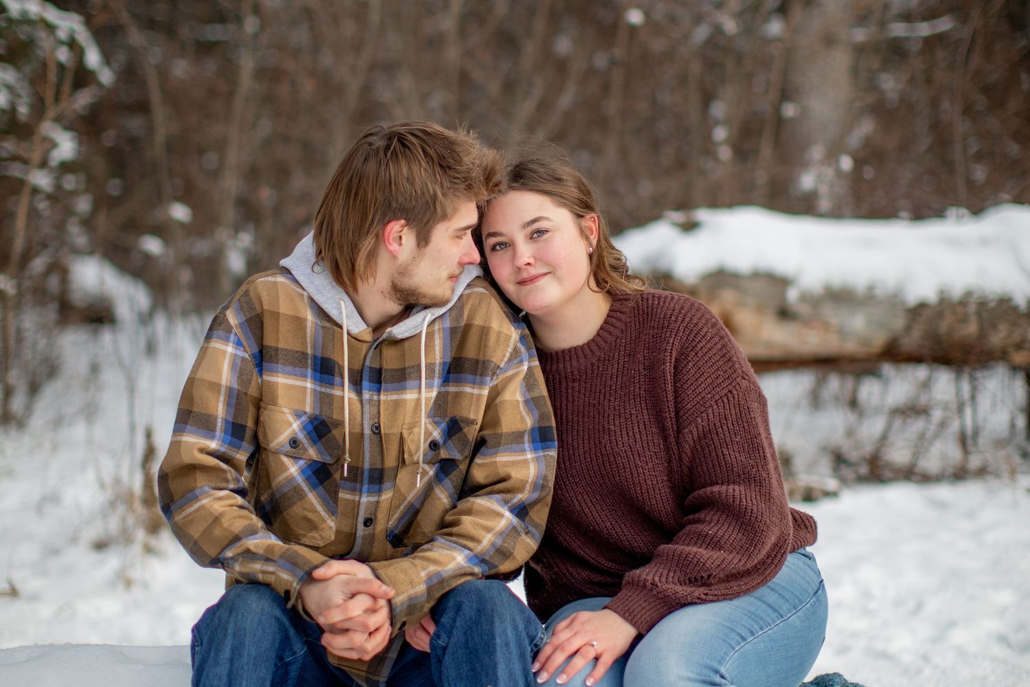 Two people photographed by Zoe Lauren Photography