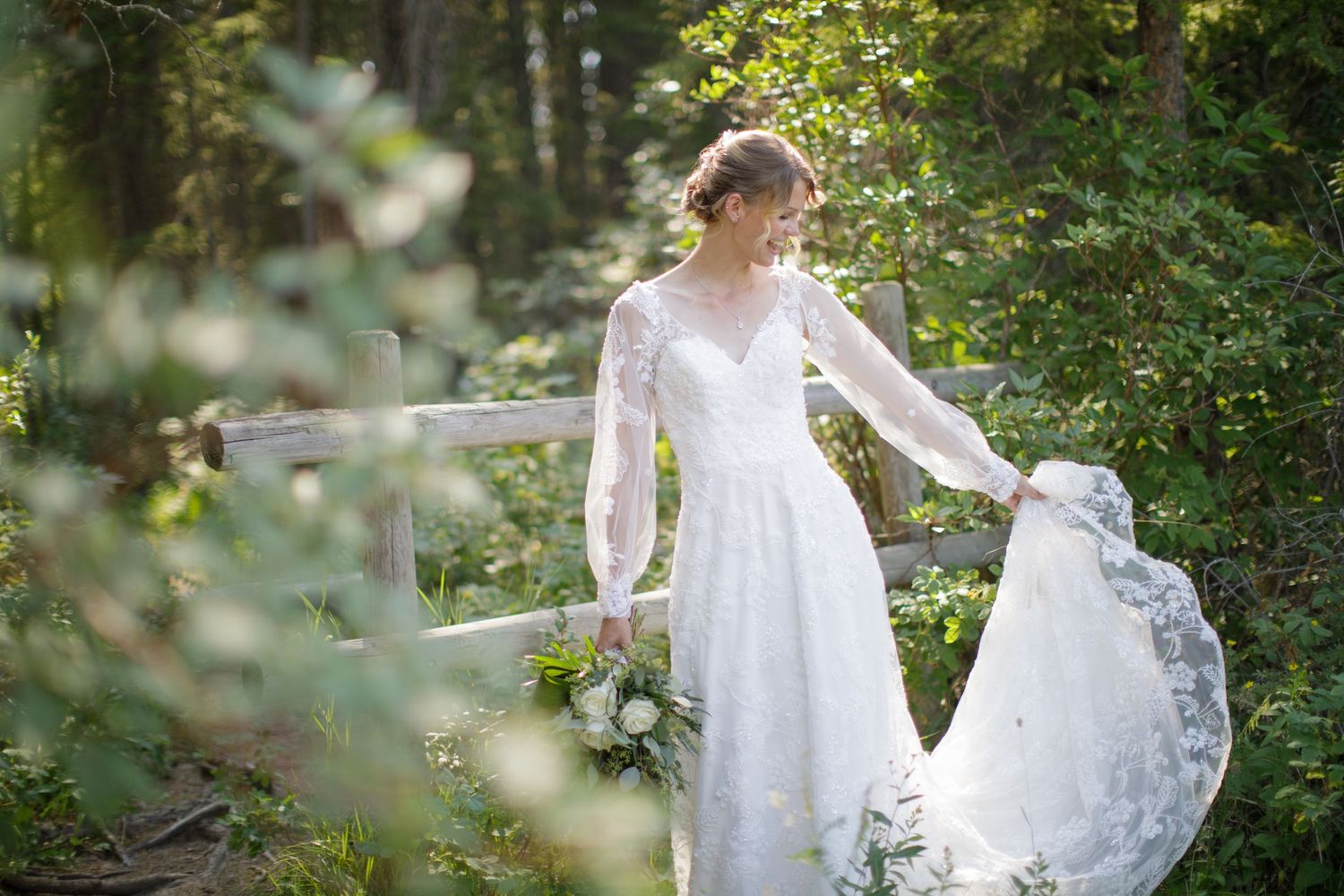 Two people photographed by Zoe Lauren Photography