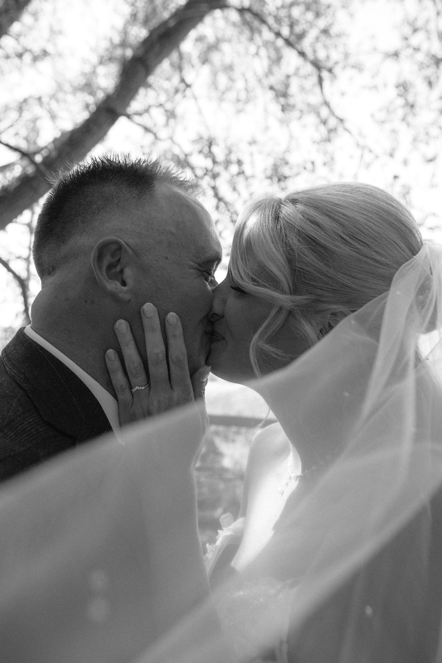 Wedding at Marleybrook House, Canterbury
Couple portraits