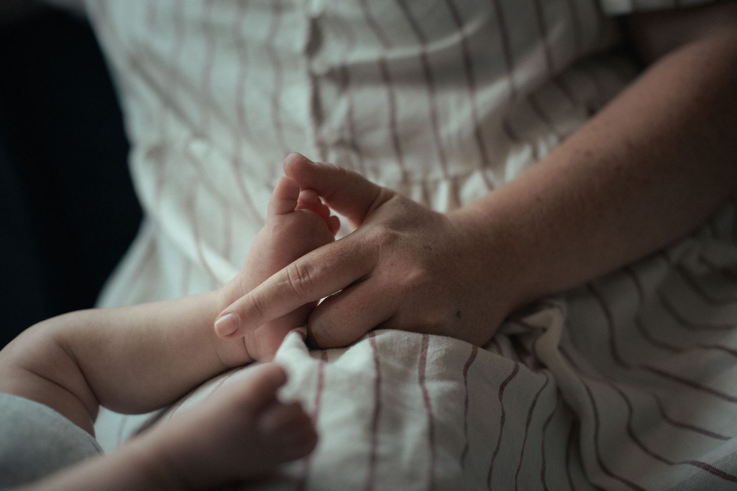 Newcastle, newborn baby in natural light