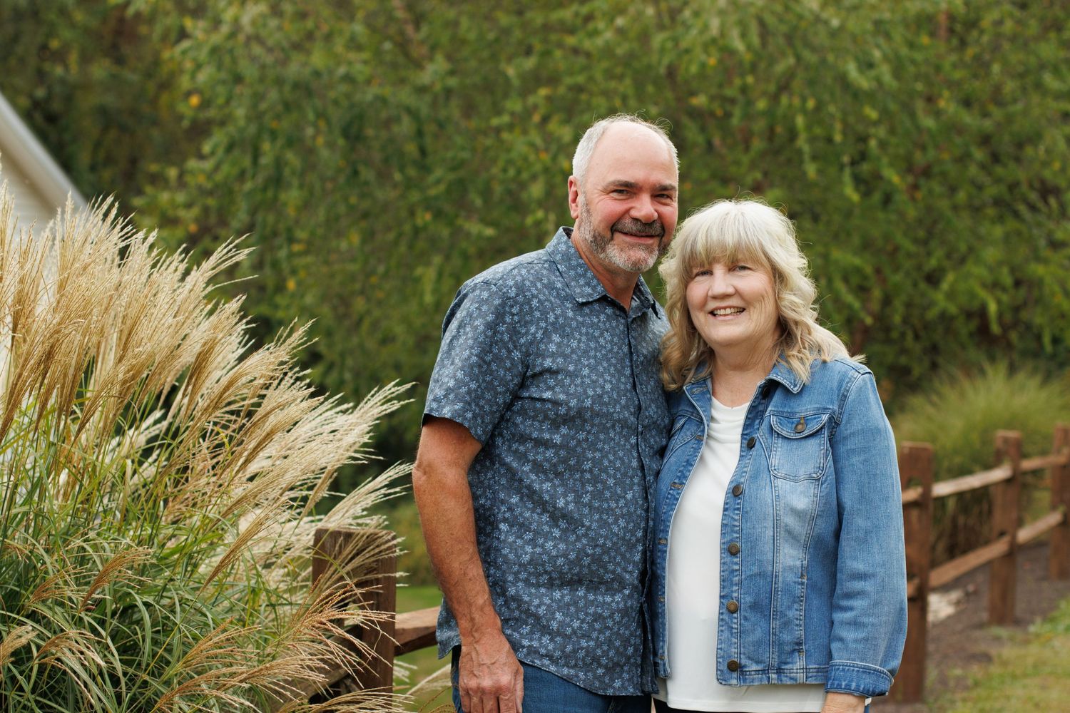 Couple outdoor photography, Williamsport Pennsylvania