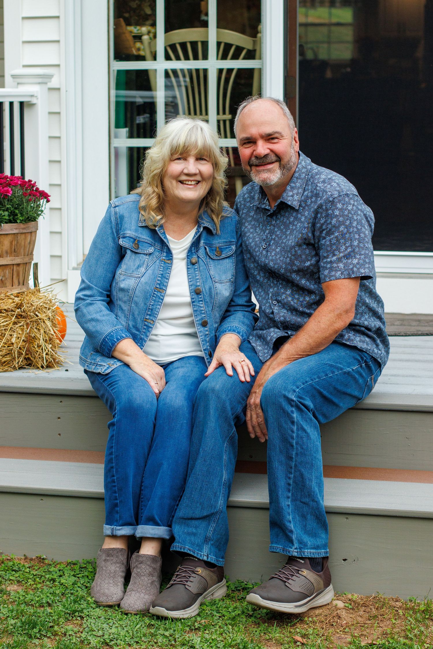 Williamsport Pennsylvania outdoor couple photography