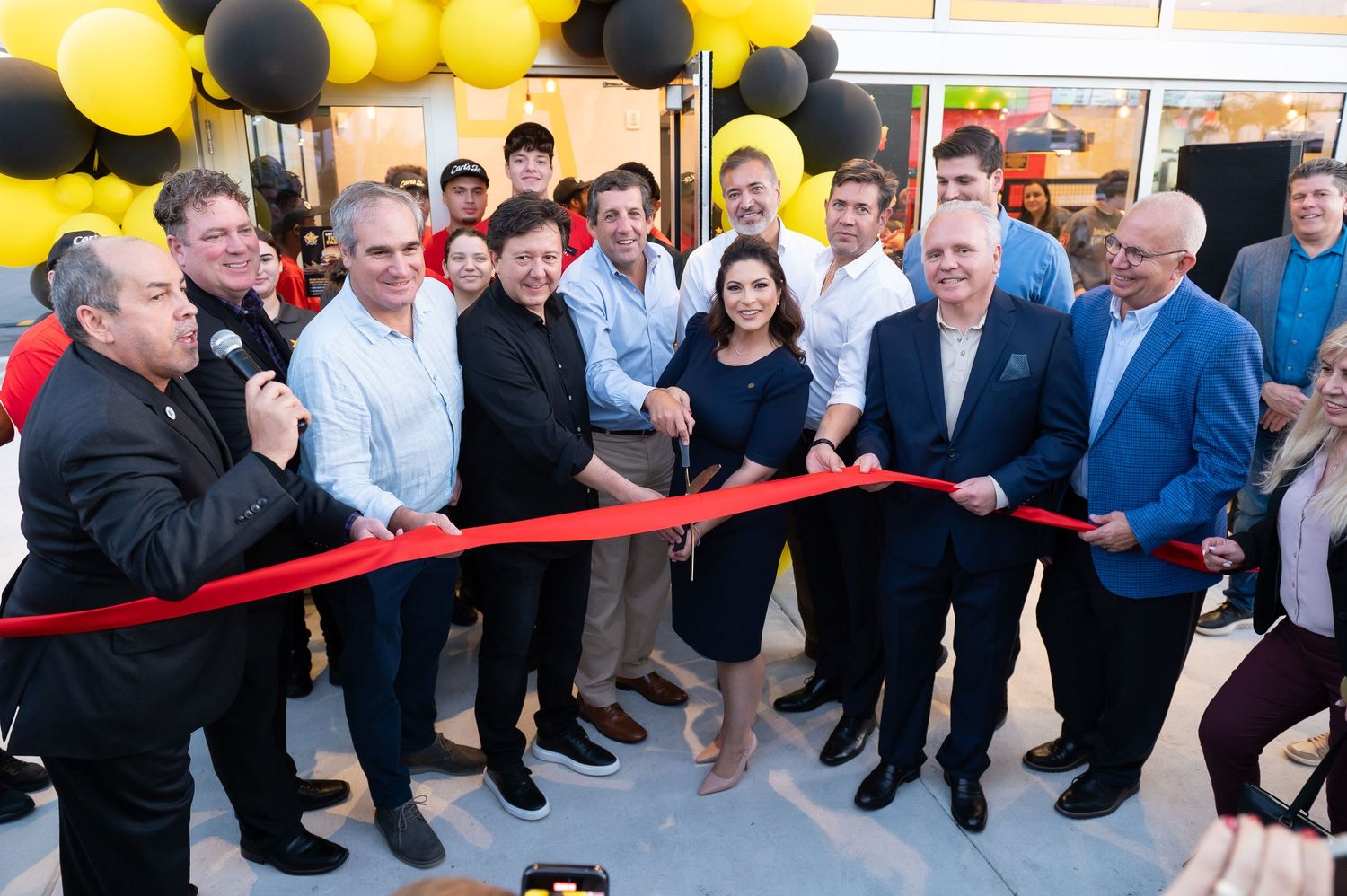 Miami photography, Ft Lauderdale photography, Homestead photography, Carls Jr, brand photography, doral photographer, ribbon cutting