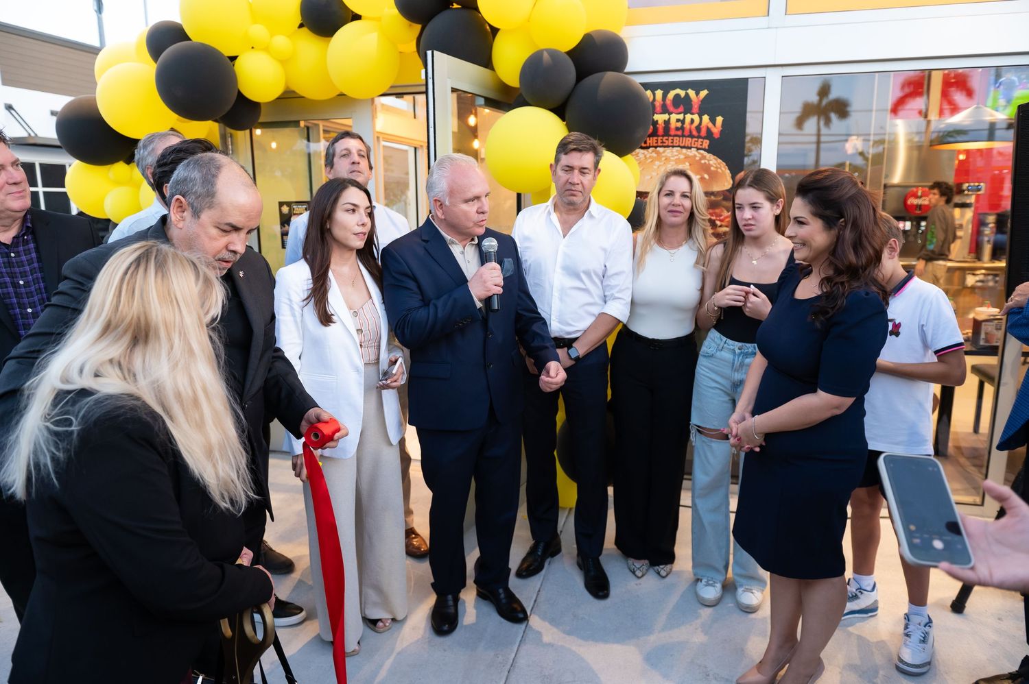 Miami photography, Ft Lauderdale photography, Homestead photography, Carls Jr, brand photography, doral photographer, ribbon cutting
