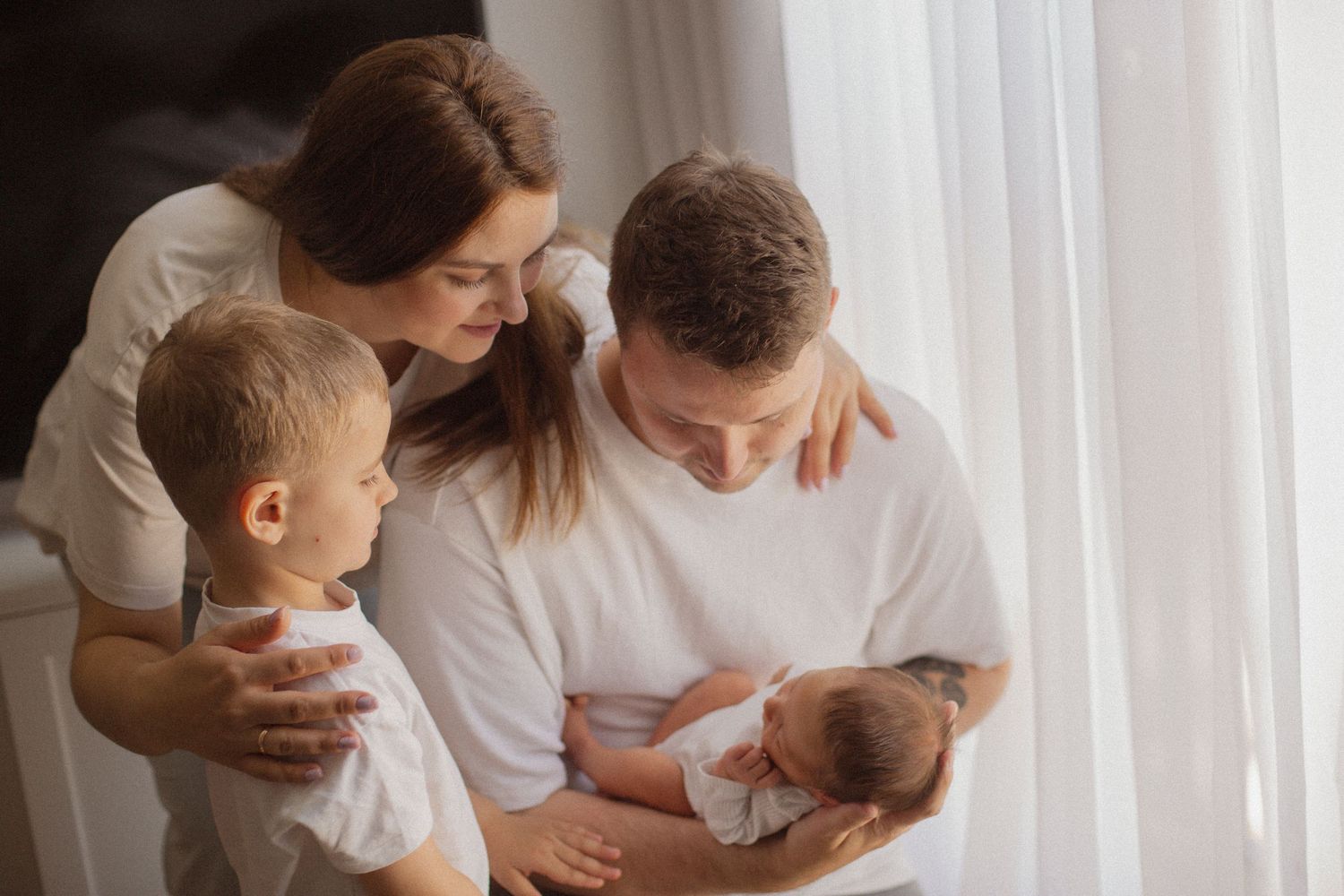 Gaidību fotosesija visai ģimenei Rīgā - studijā.