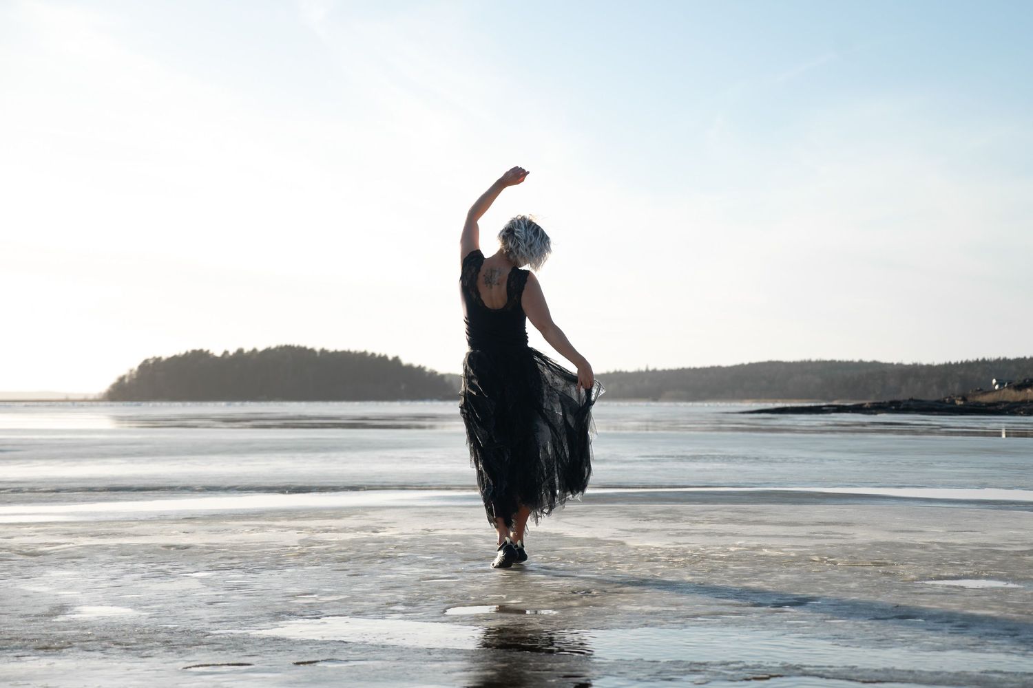 henkilökuvaus miljöössä turku, henkilökuvaus turku, potrettikuvaus turku, valokuvaus turku, valokuvaus varsinais-suomi, self love kuvaus
