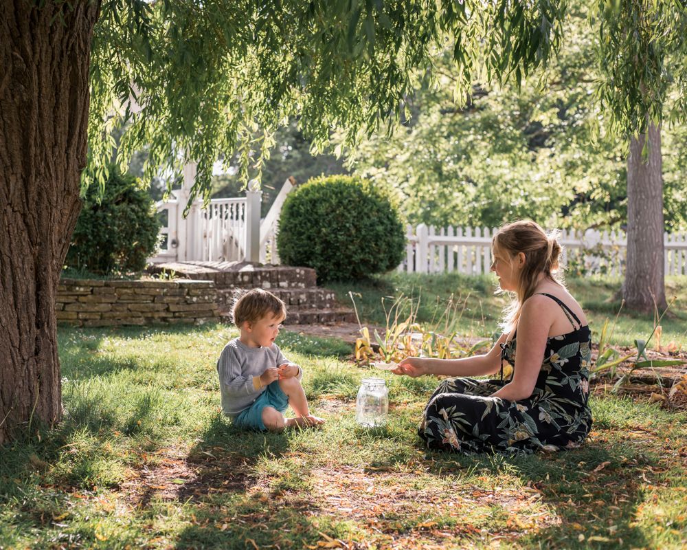 A mum and her son create an offering to the dummy fairy, to convince him to give up his pacifier.