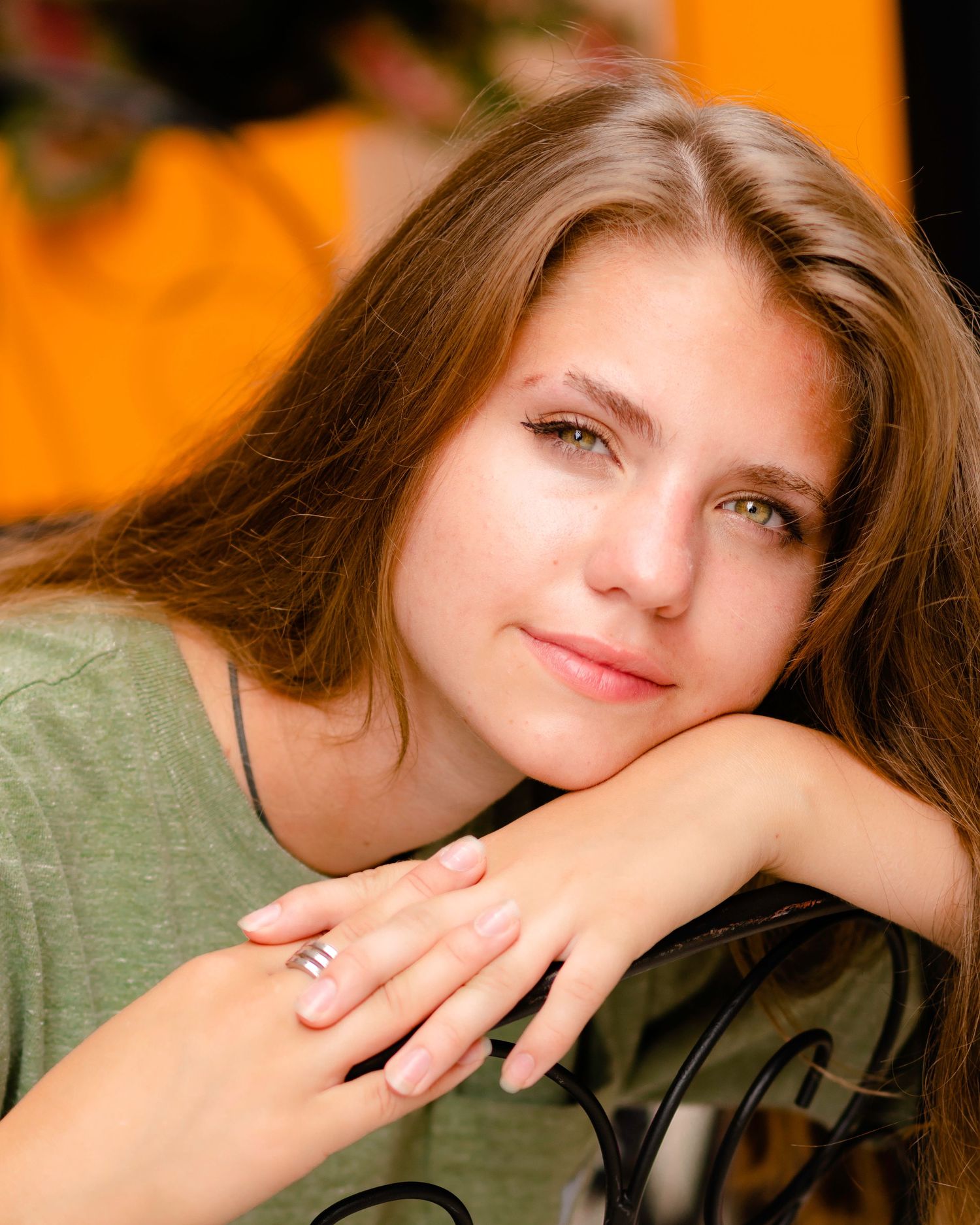 Franklin Indiana Based photographer providing Senior Photos.