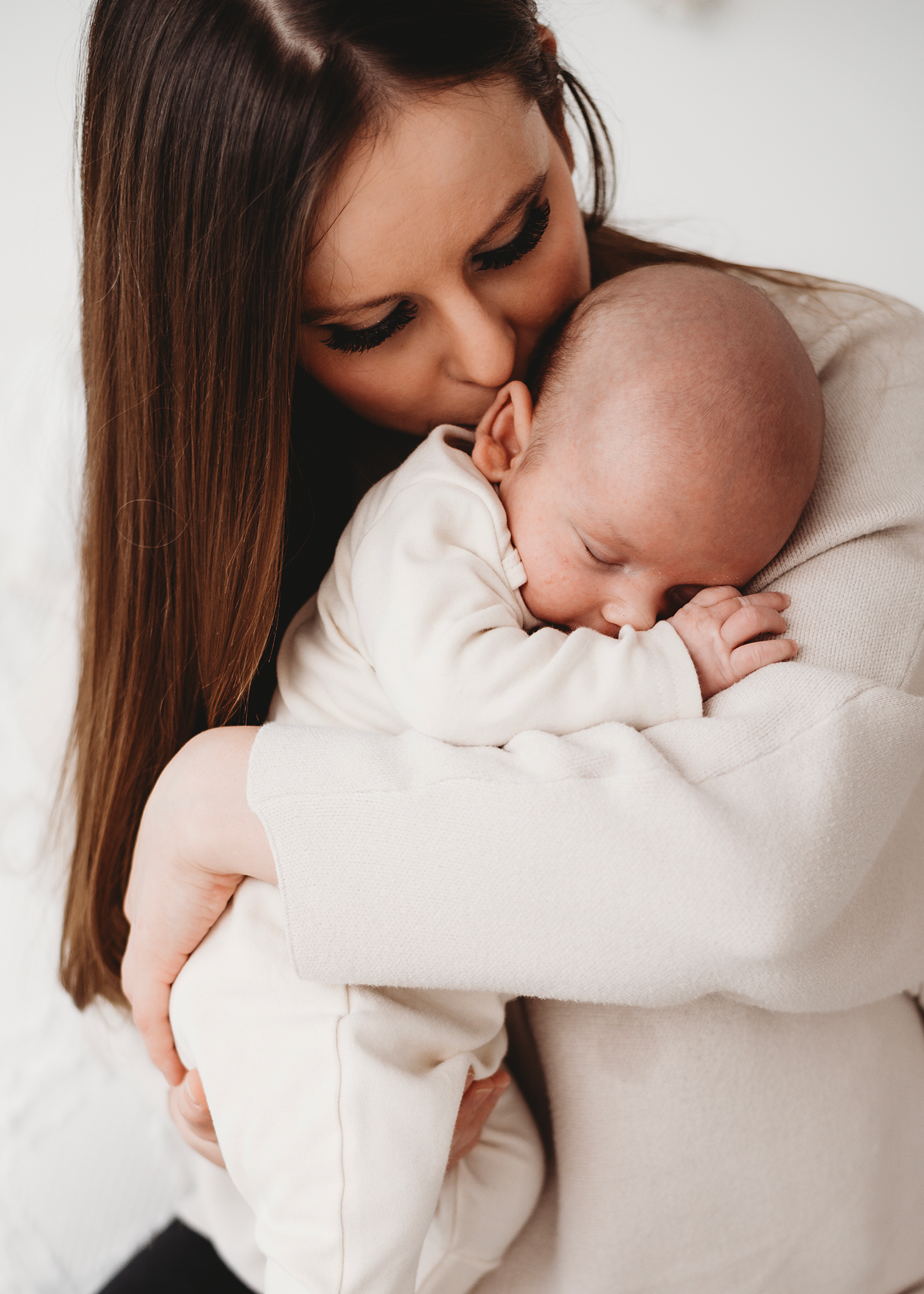 Parent and baby newborn photography session in Spalding studio