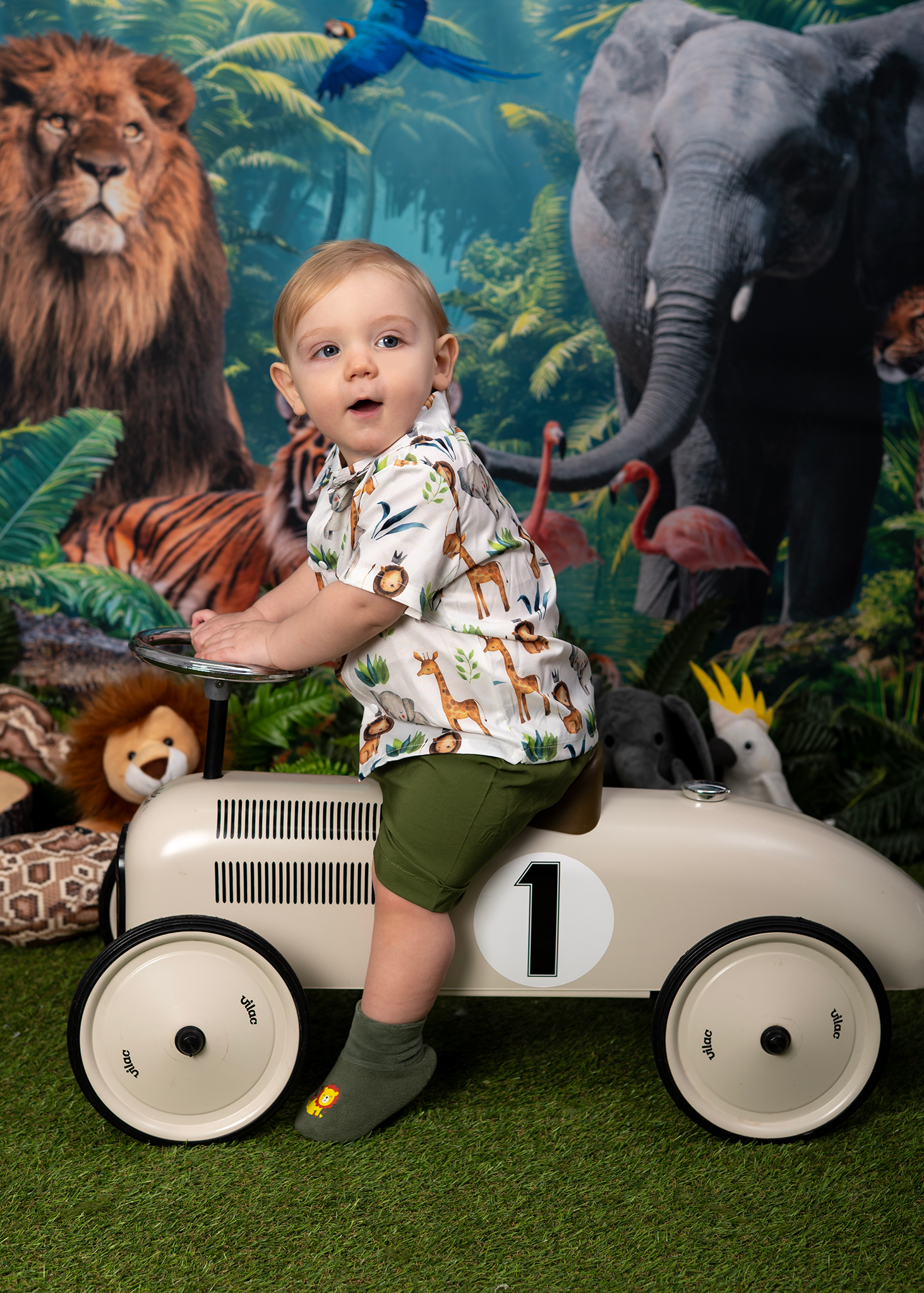 First birthday cake smash in Spalding Lincolnshire with professional retouching
