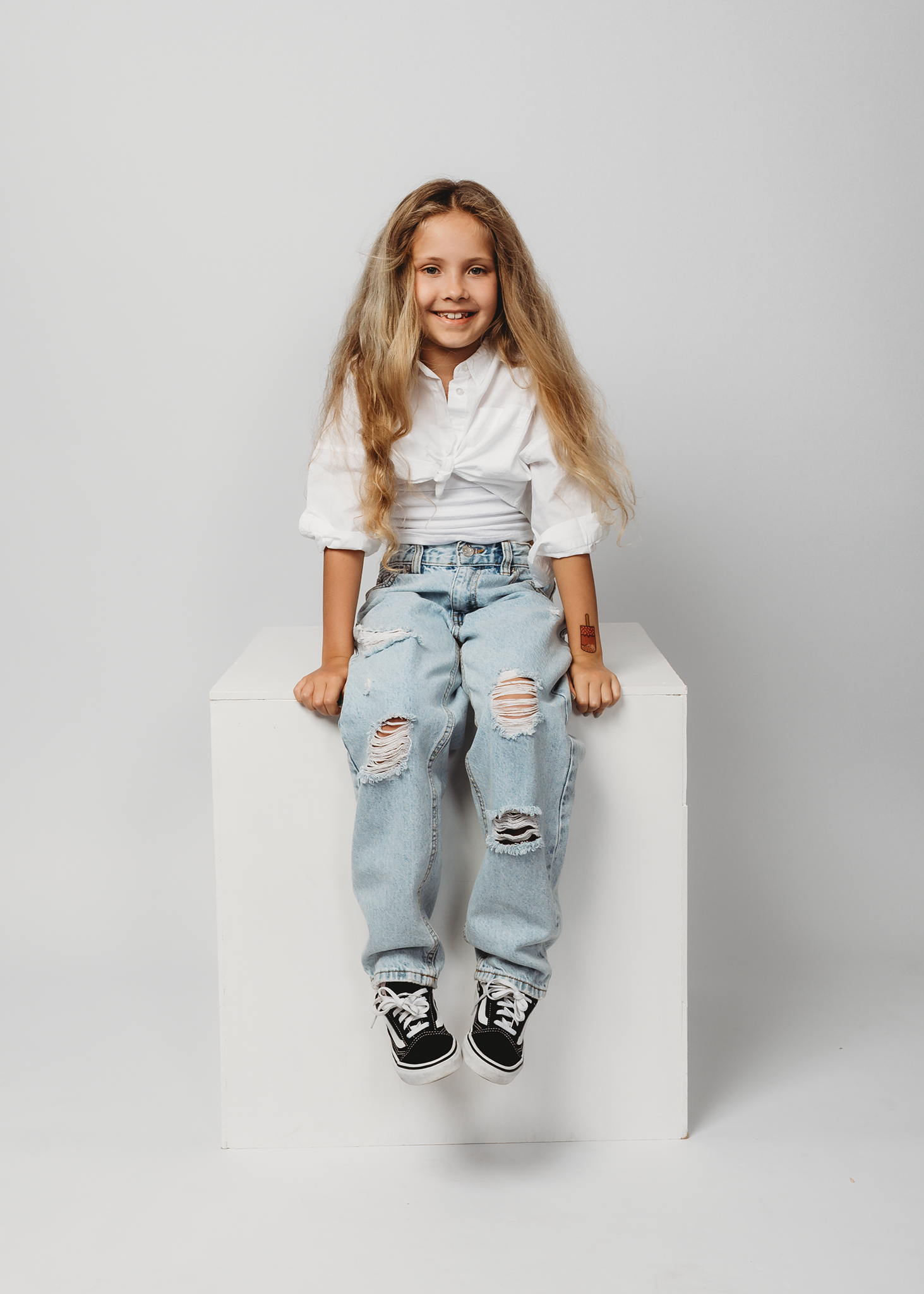 Modern family photoshoot in Spalding Lincolnshire photography studio