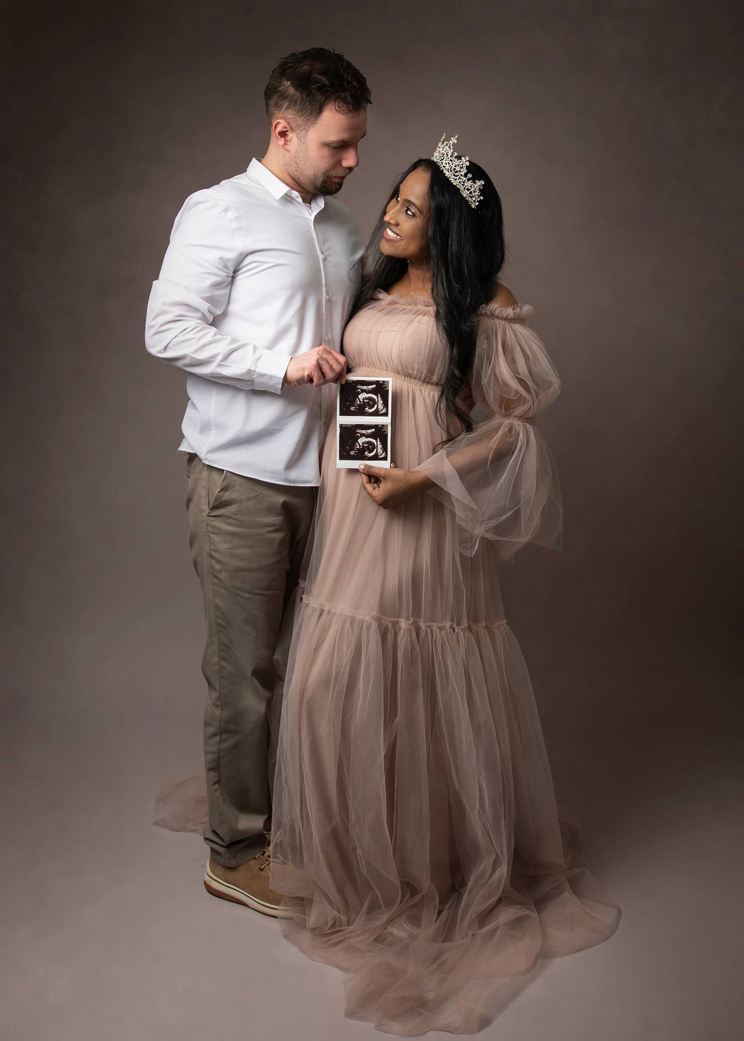 romantic maternity couple photoshoot Spalding partner holding bump intimate moment