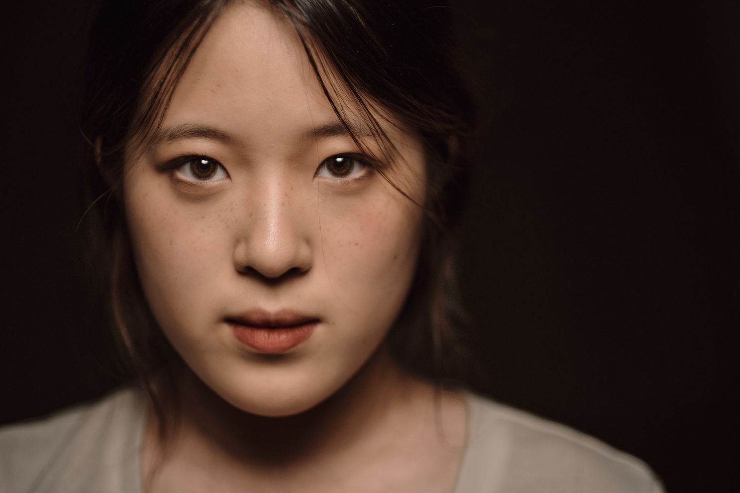 Closeup of face with beauty dish.
