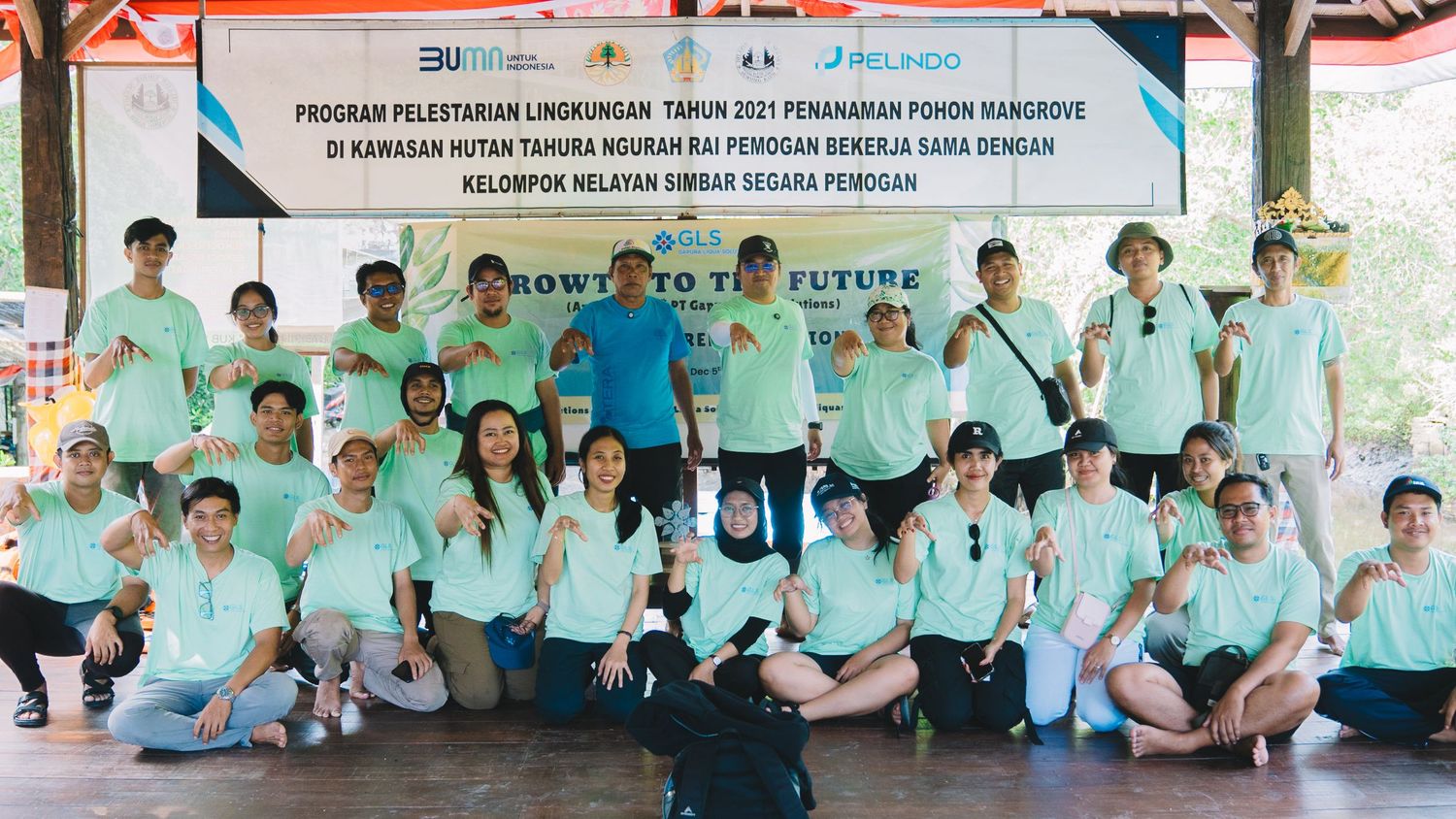CSR planting mangrove