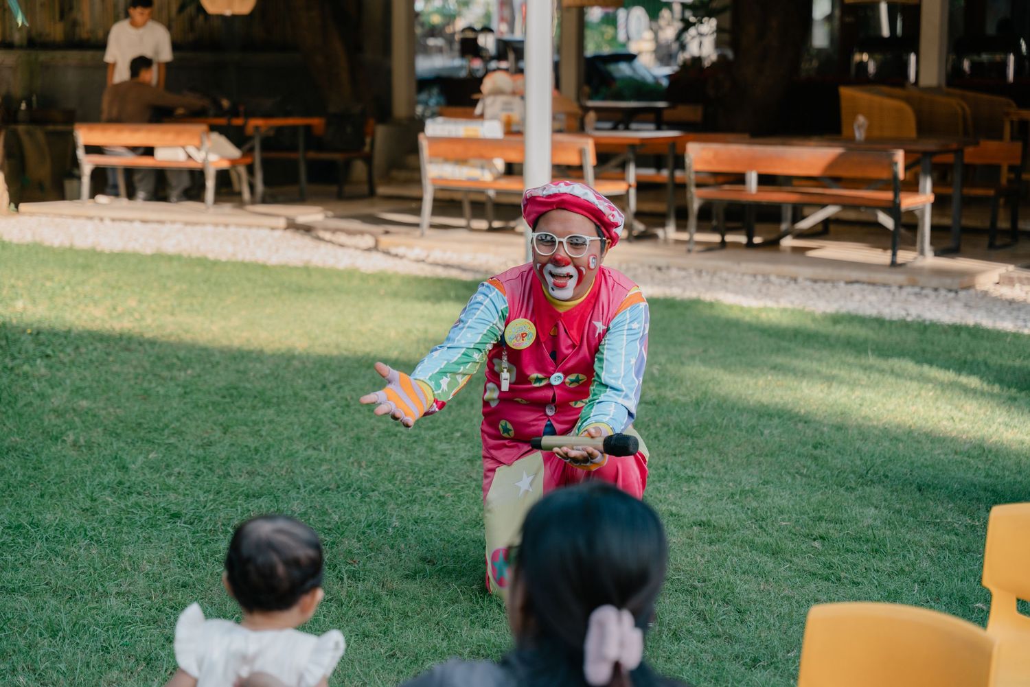 Birthday party with clown and kids