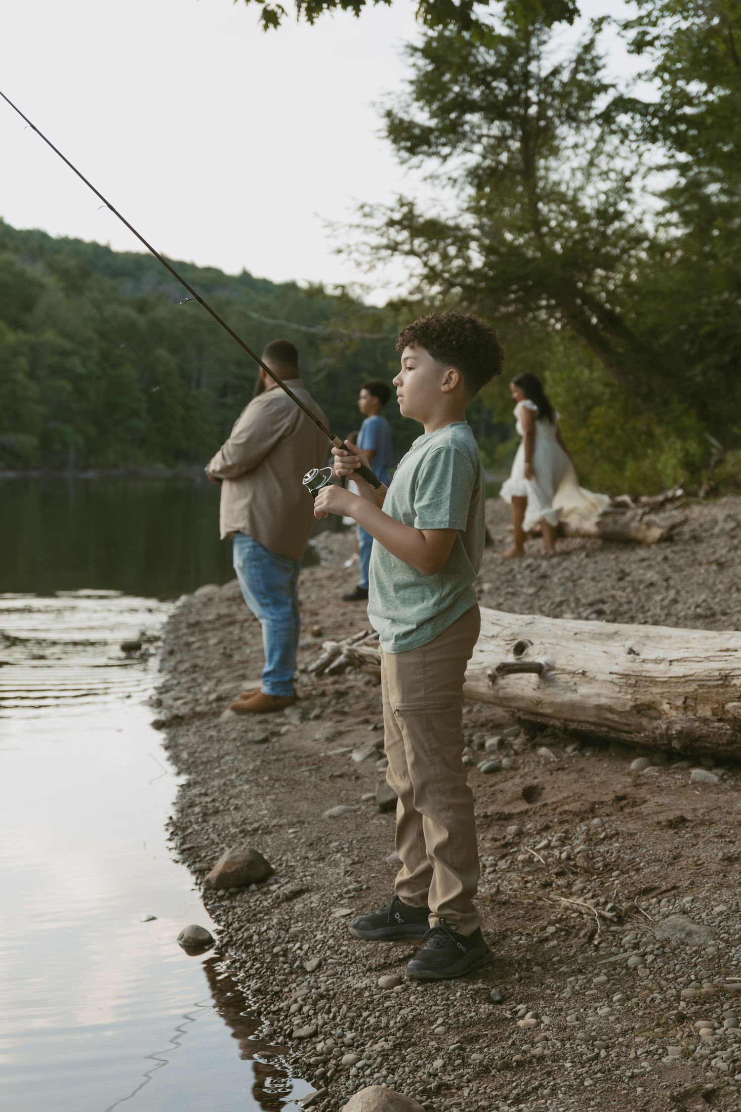 Sullivan County New York, Catskills, family photos fishing along the water