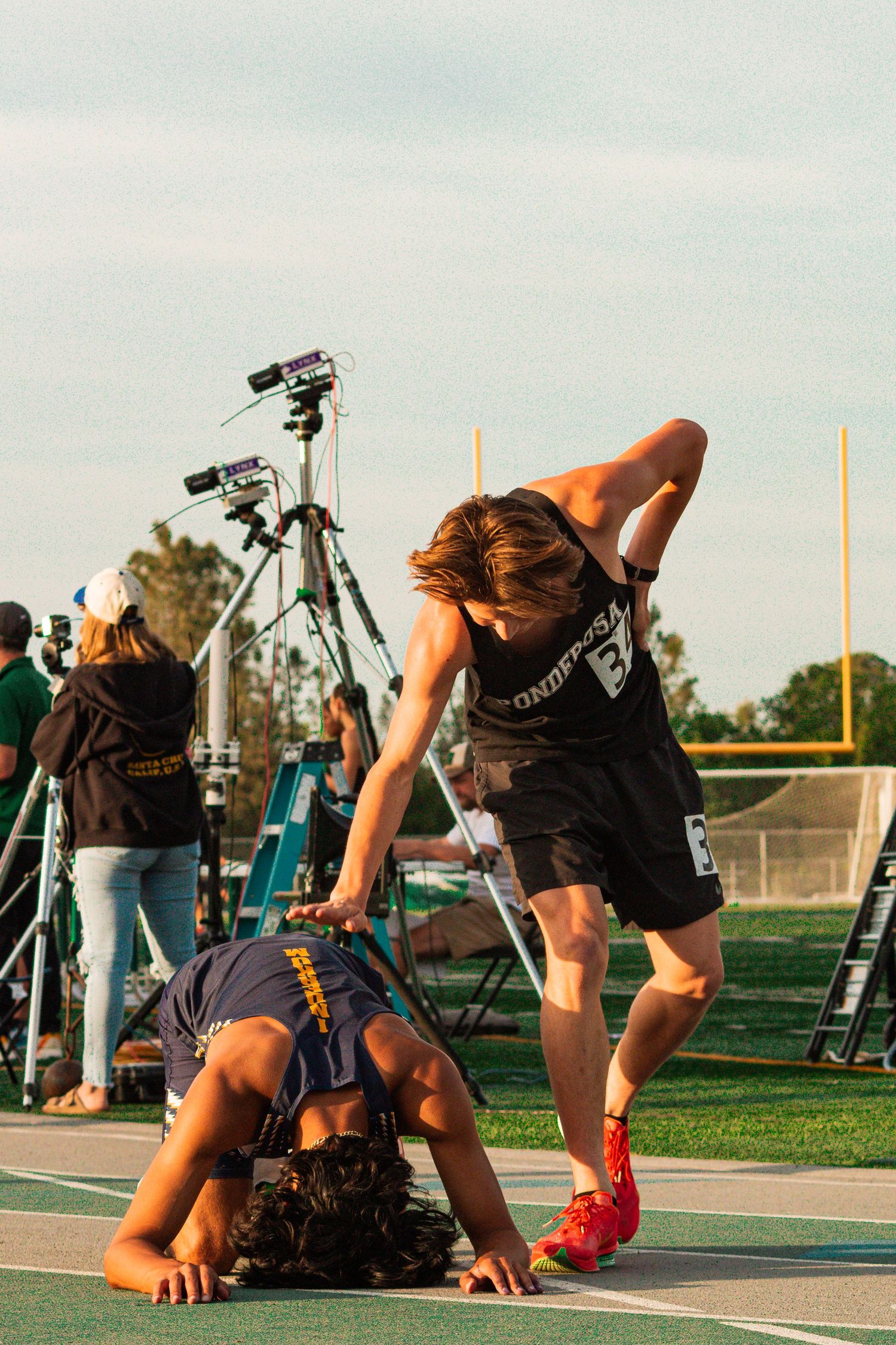 Rae's Lens sports and track and field photos in Norcal area