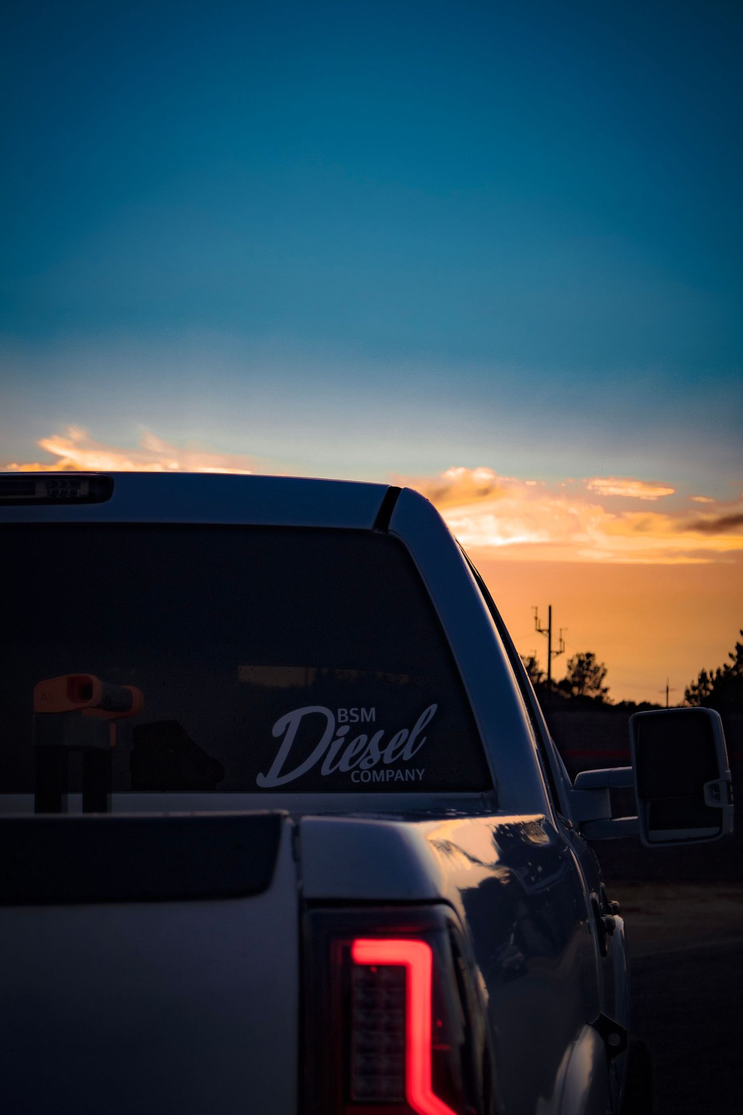 Rae's Lens truck photoshoot