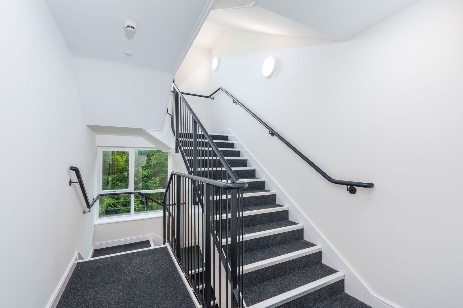 Hallwood Park, Alderley Construction