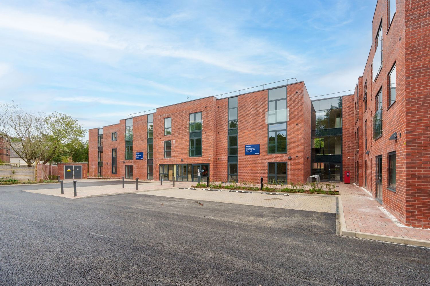 Pomeroy Court Photography car park