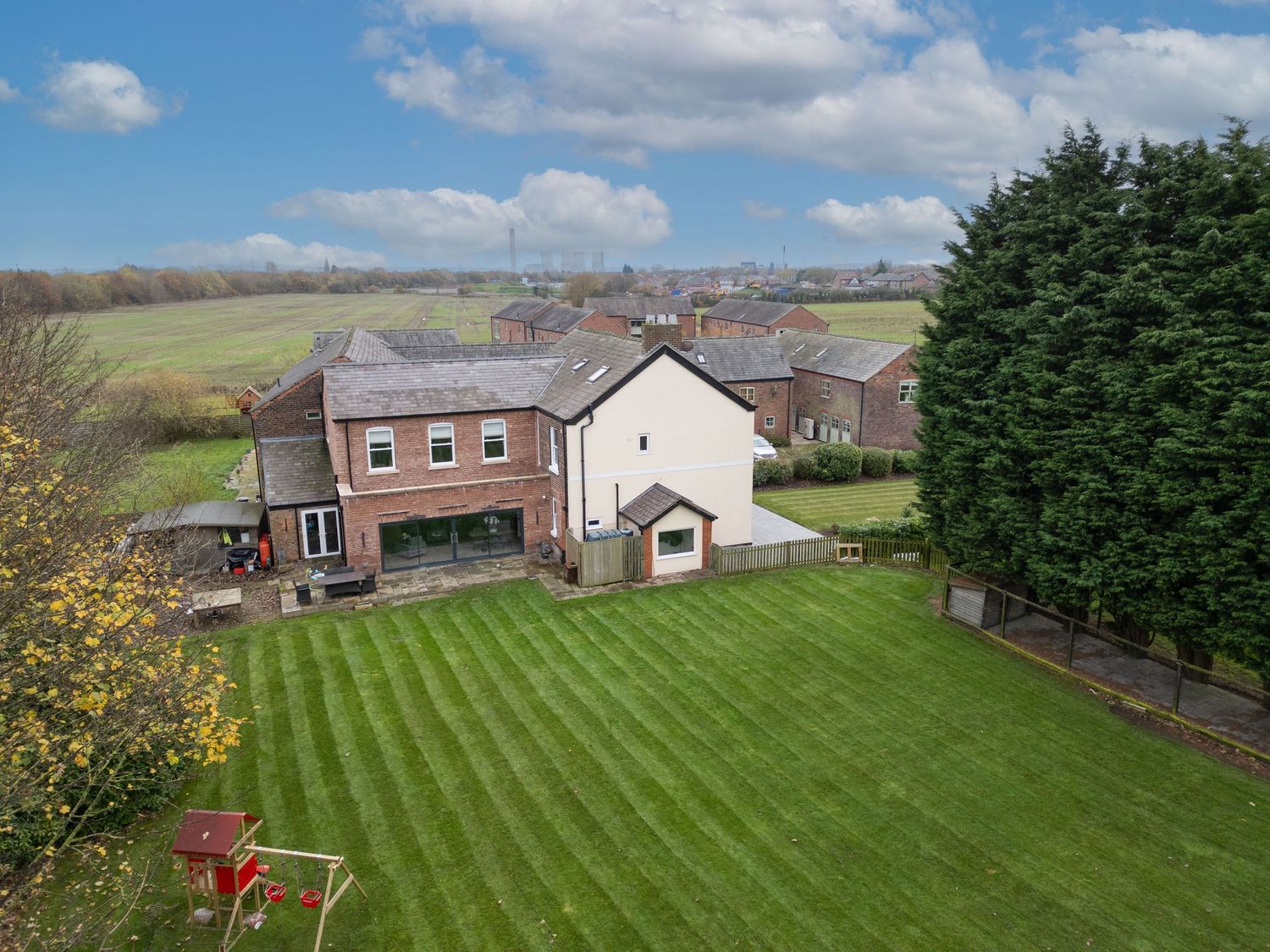 House widnes drone photography