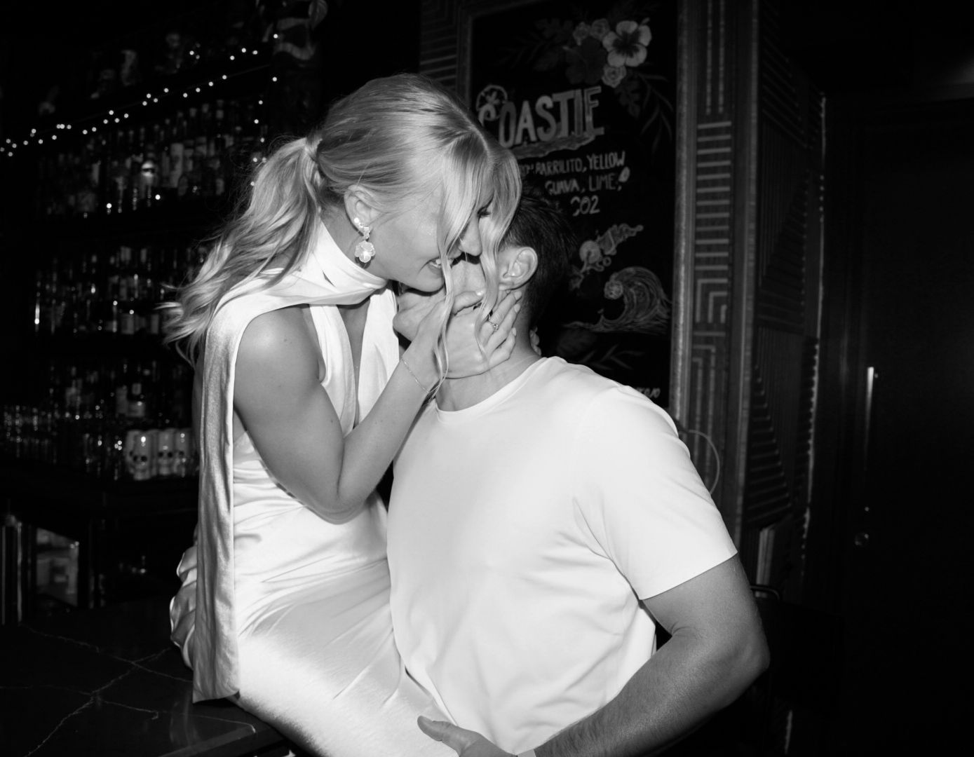 BRIDE AND GROOM WELCOME PARTY- COCKTAIL PARTY - WEDDING PHOTOGRAPHER - SARASOTA WEDDING PHOTOGRAPHER -
