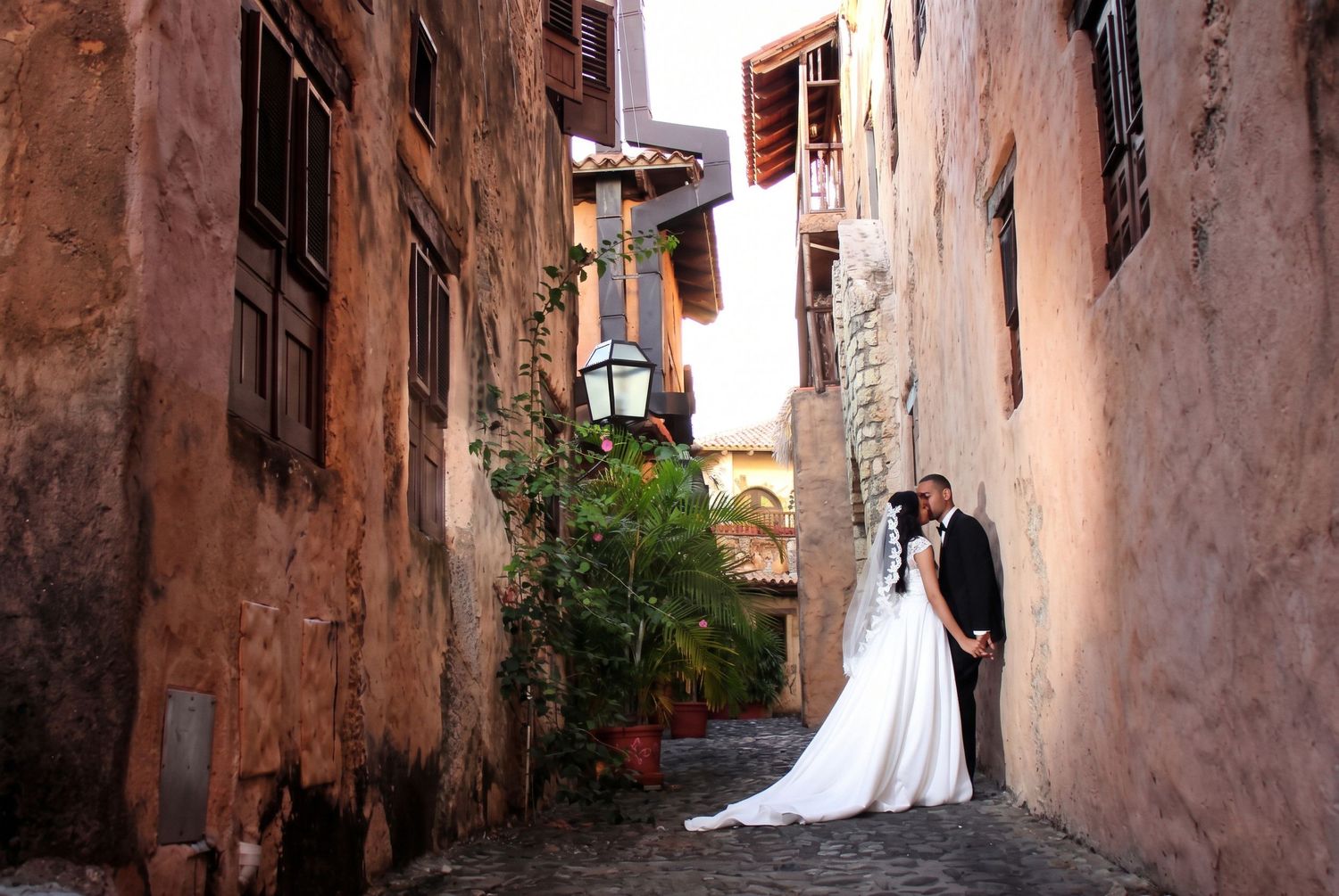 Bride and groom portrait in historic cobblestone alleyway - Philadelphia