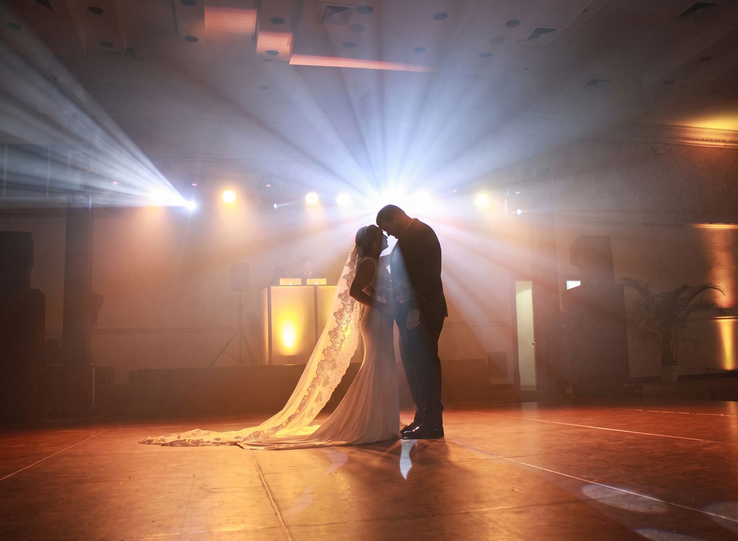 First dance wedding reception moment with dramatic lighting- Alba Paredes