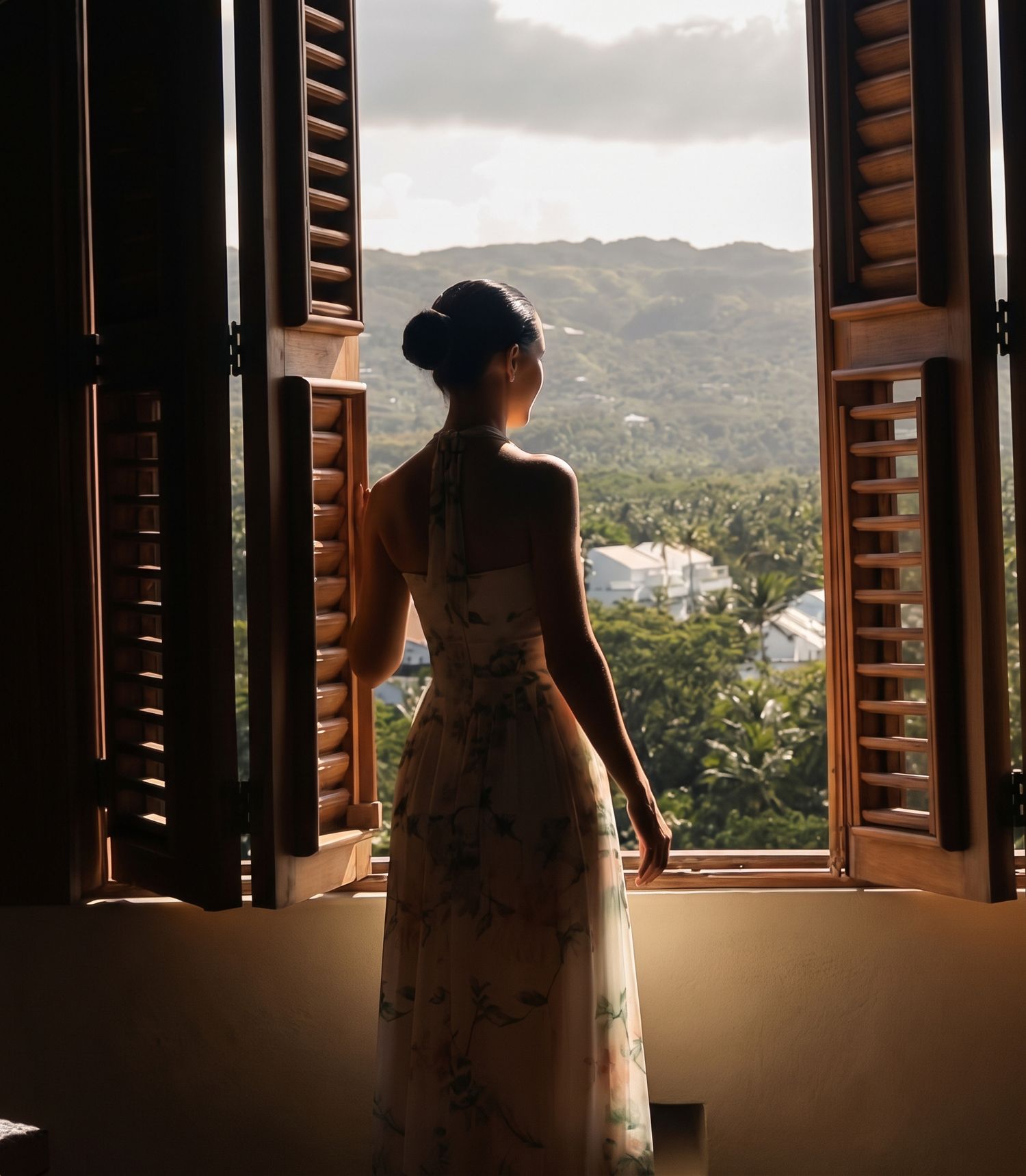 Bridal portrait silhouette by window light - Alba Paredes Philadelphia