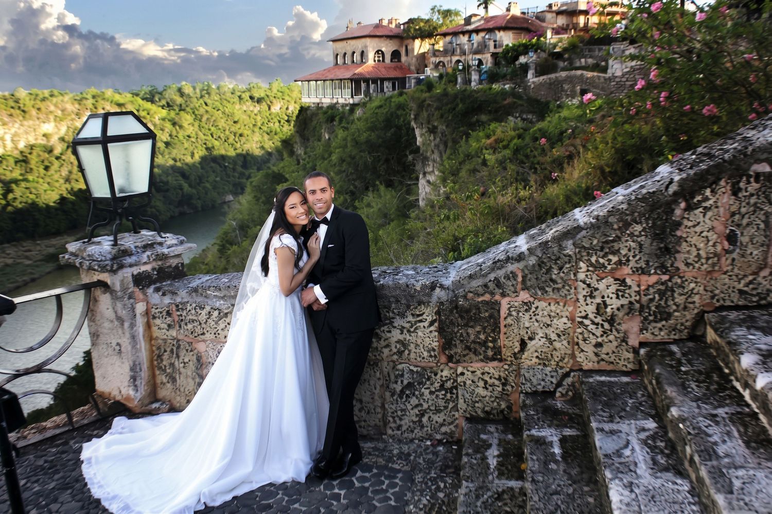 Romantic couple portrait on scenic balcony terrace - Philadelphia wedding photographer
