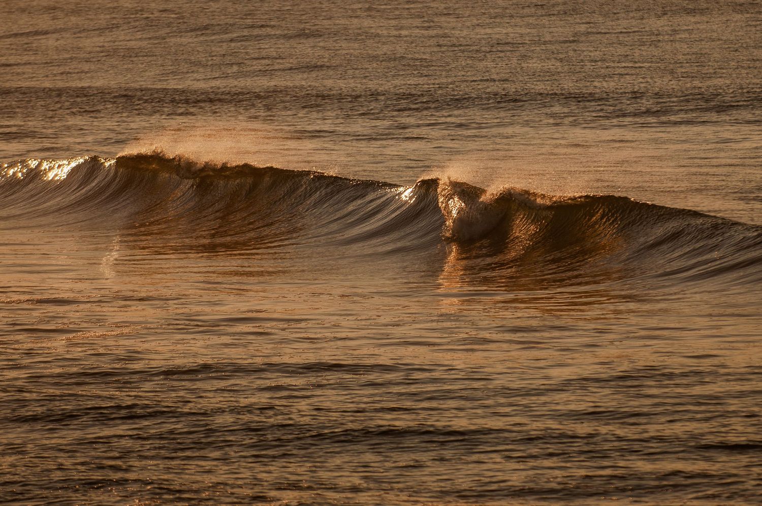 Waves at the Ventnor Pier