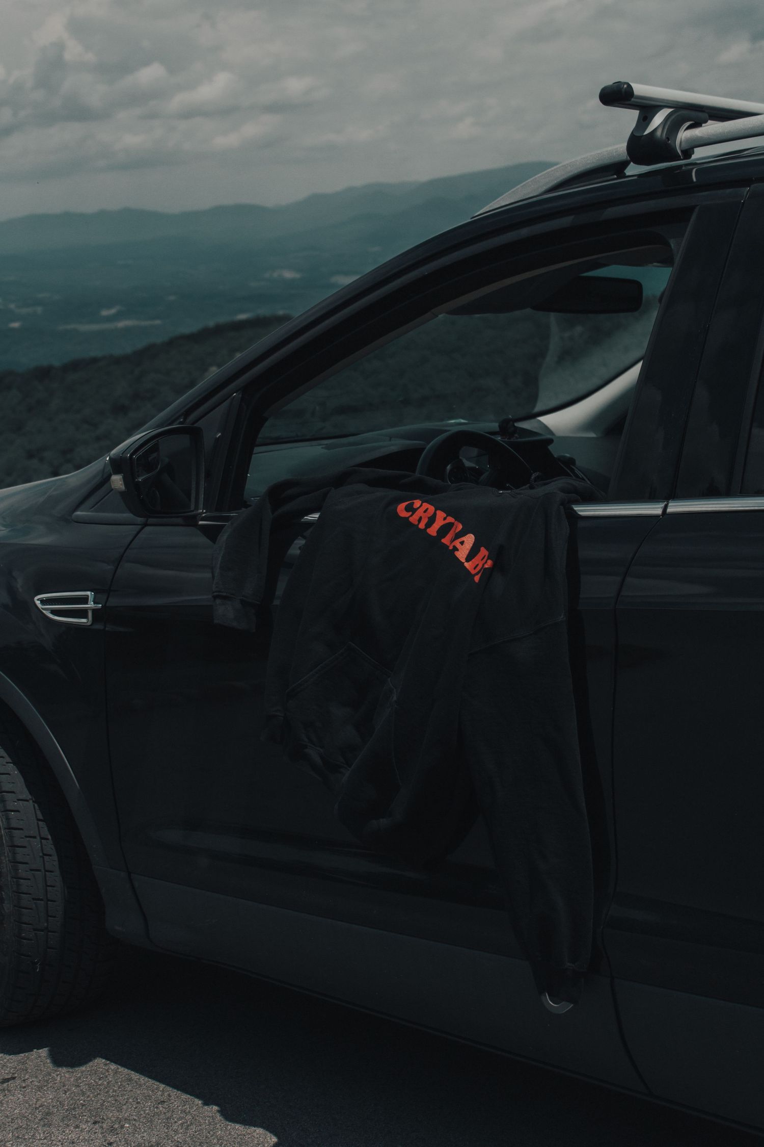 outdoor product photography, lifestyle, nature, mountain, blueridge mountains, hoodie, fashion