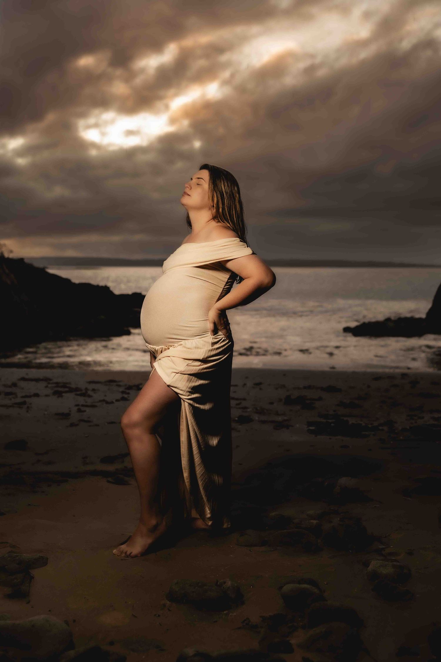 Sunset Maternity Photograph, Jervis Bay NSW- Claire Frances Photography