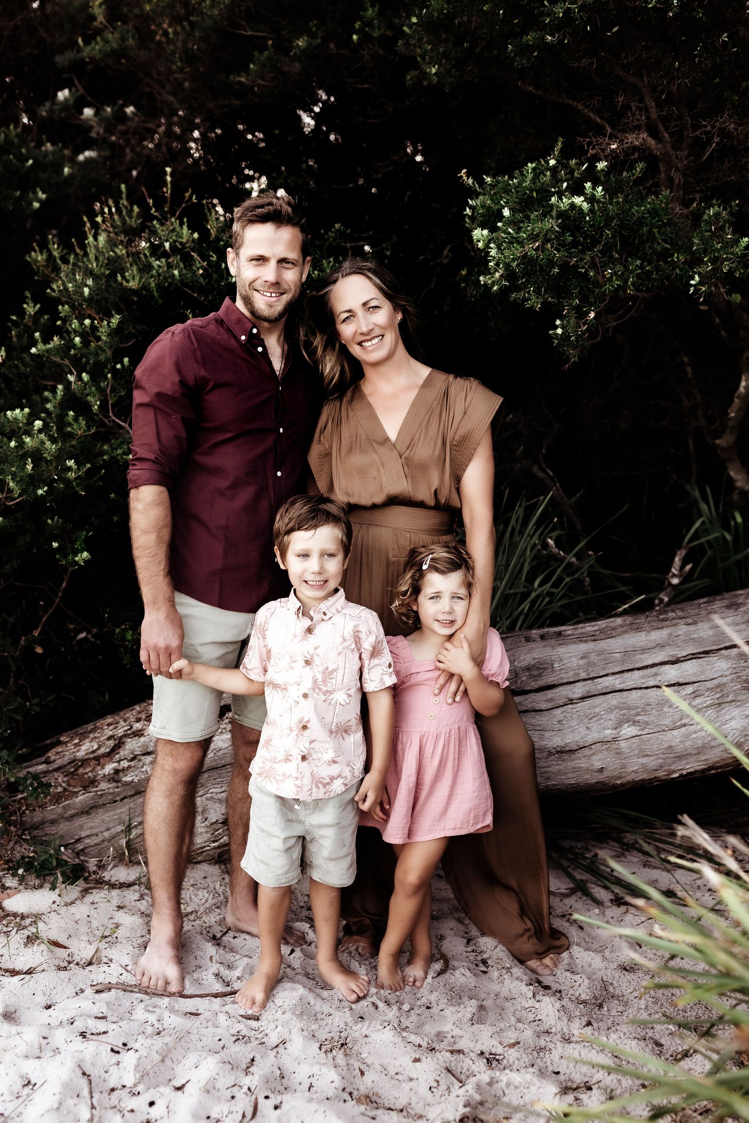 Family portrait- on-beach-jervis-bay-nsw