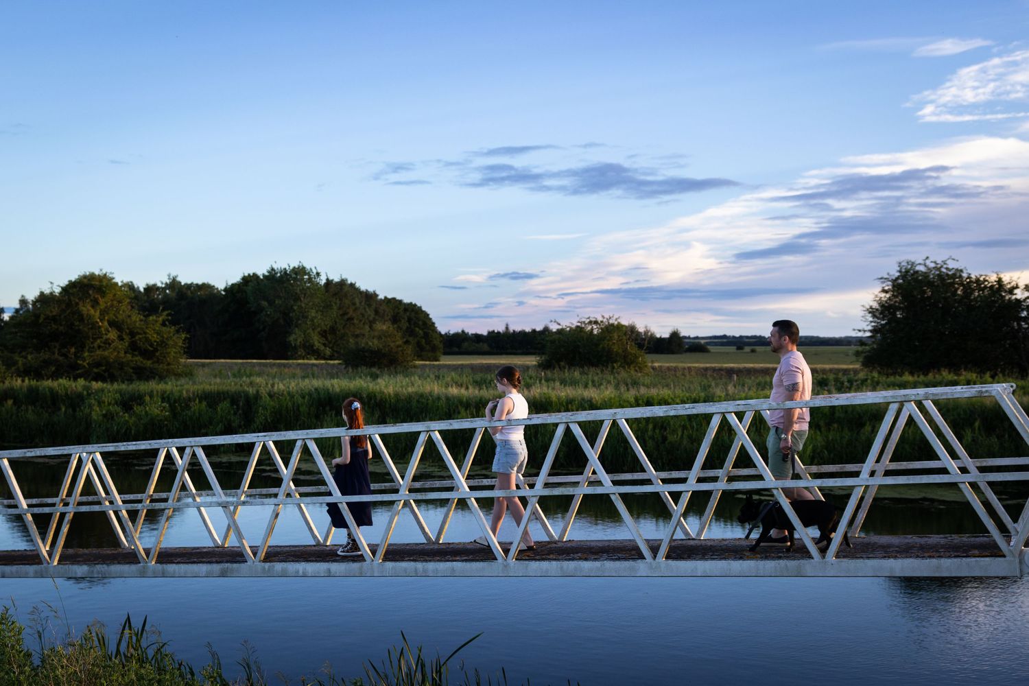 Outdoors family photoshoot in Lincolnshire, UK