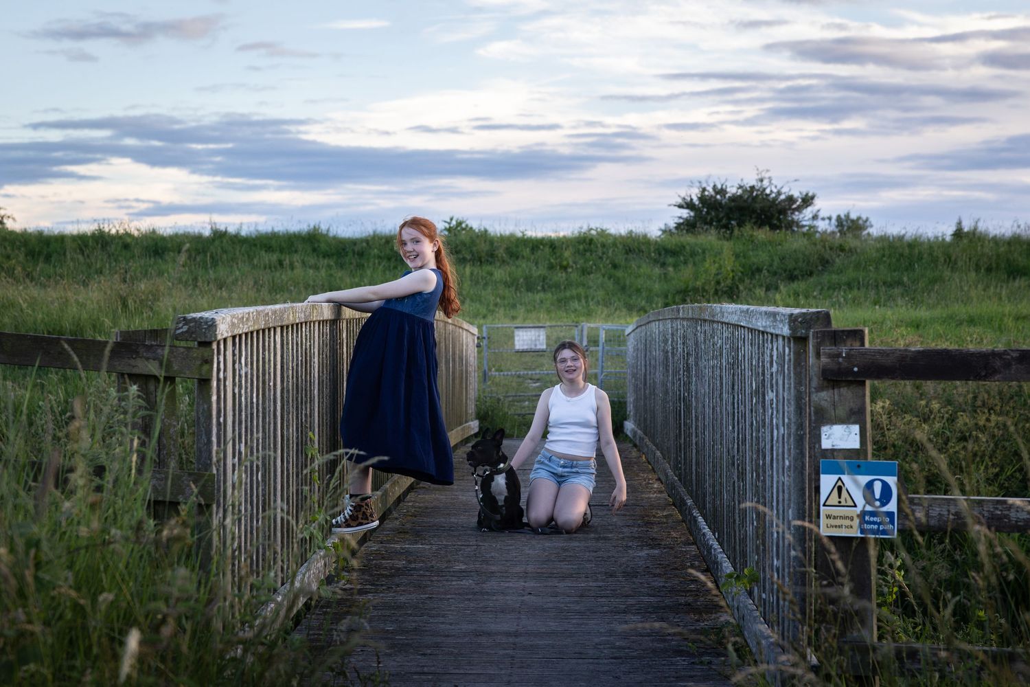 Outdoors family photoshoot in Lincolnshire, UK
