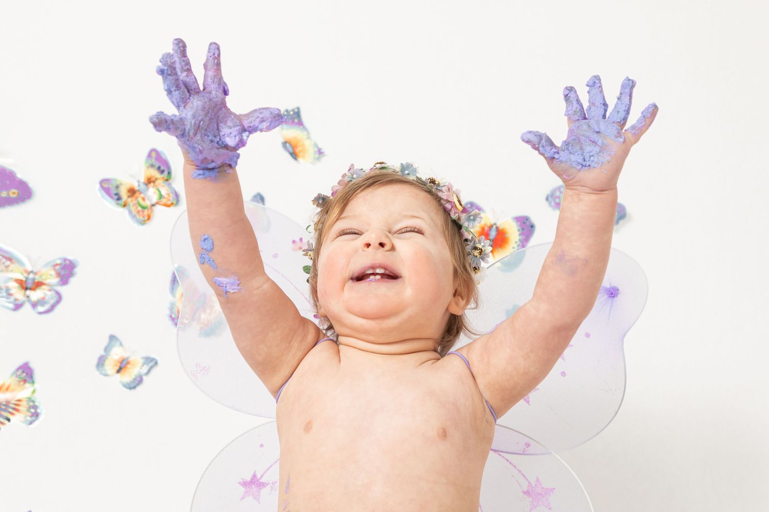 Servizi fotografici di Newborn, Maternità, Famiglia, Compleanni, Feste private, Smashcake, Battesimi, Ritratti. Realizzazione Fotolibri.