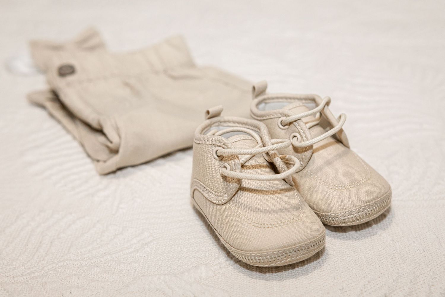 Servizi fotografici di Newborn, Maternità, Famiglia, Compleanni, Feste private, Smashcake, Battesimi, Ritratti. Realizzazione Fotolibri.
