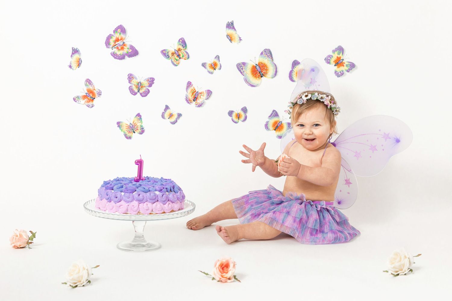 Servizi fotografici di Newborn, Maternità, Famiglia, Compleanni, Feste private, Smashcake, Battesimi, Ritratti. Realizzazione Fotolibri.