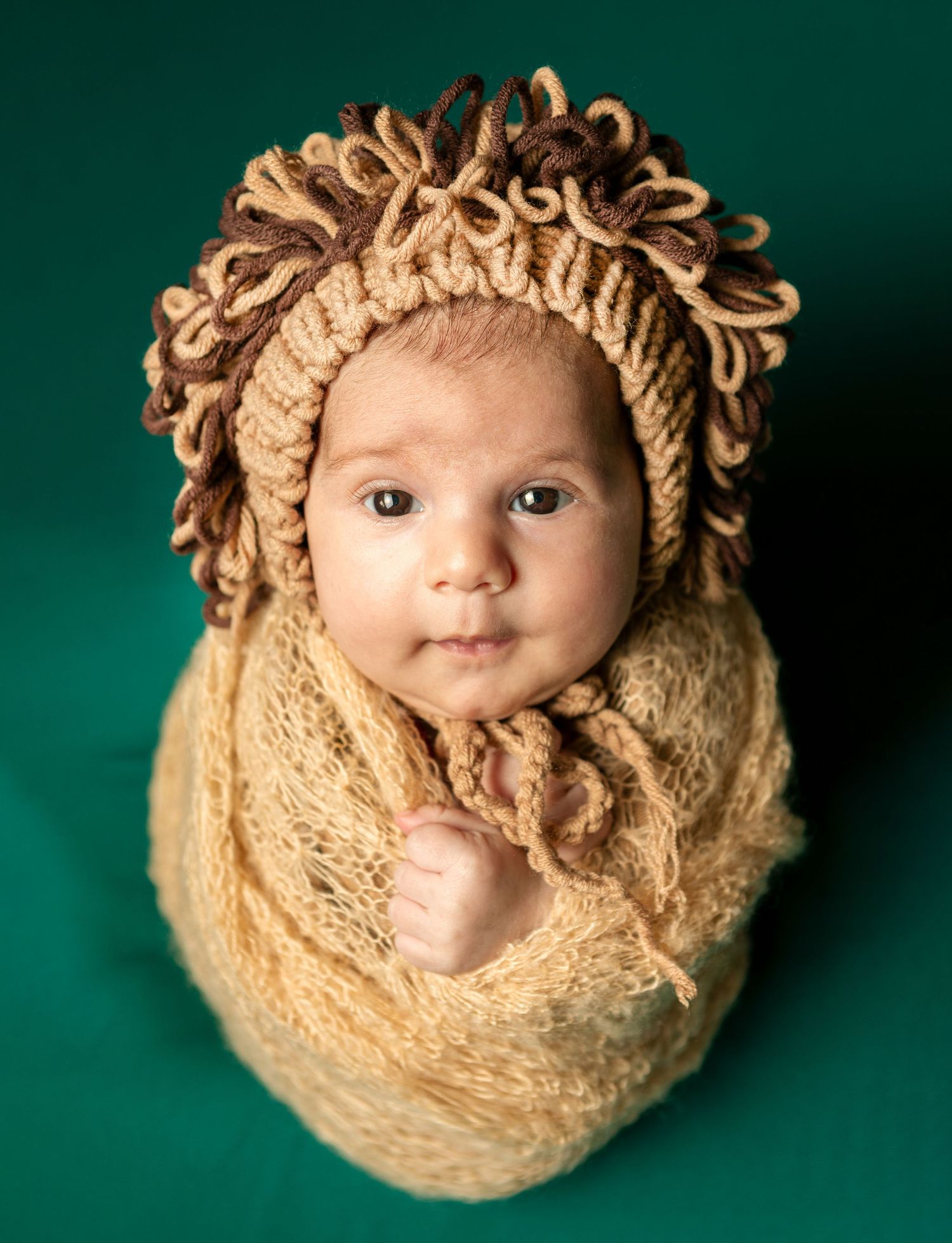 Servizi fotografici di Newborn, Maternità, Famiglia, Compleanni, Feste private, Smashcake, Battesimi, Ritratti. Realizzazione Fotolibri.