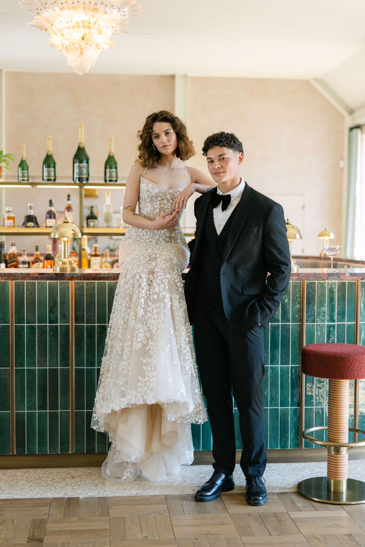 modern wedding couple at a luxury bar at the sought-after wedding venue Limekiln