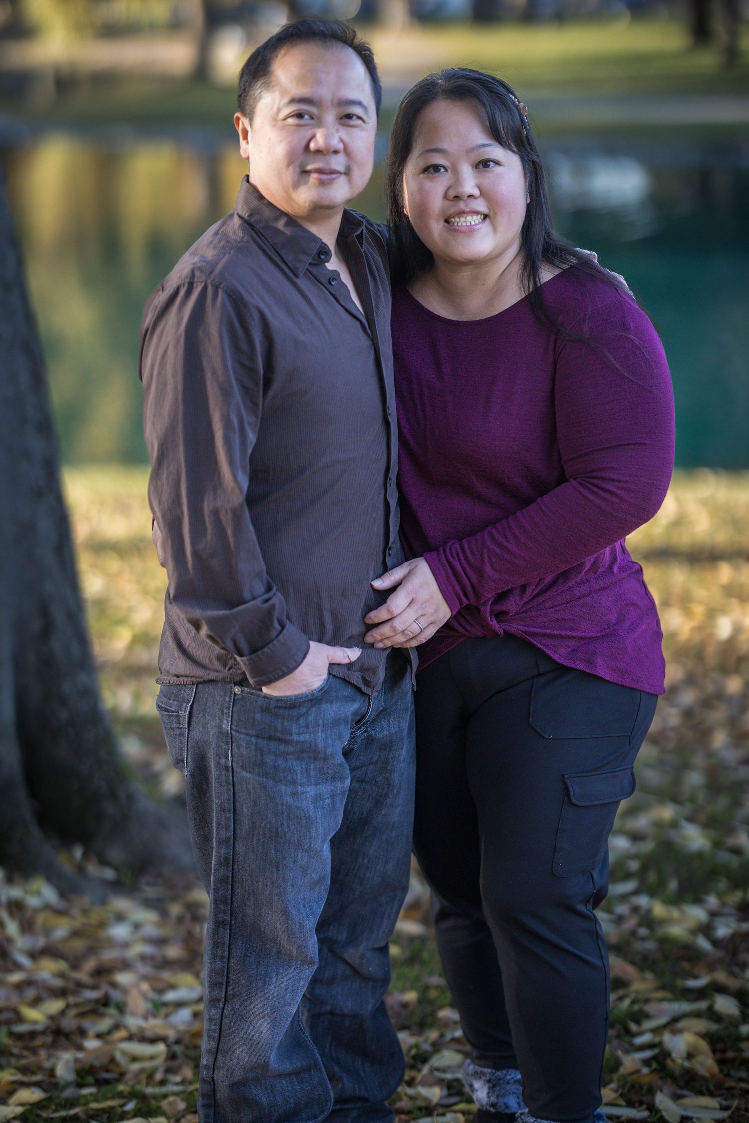 Family session photographed in Elk Grove, California by Tea & Sugar Shots by Gretchen Schmidt.