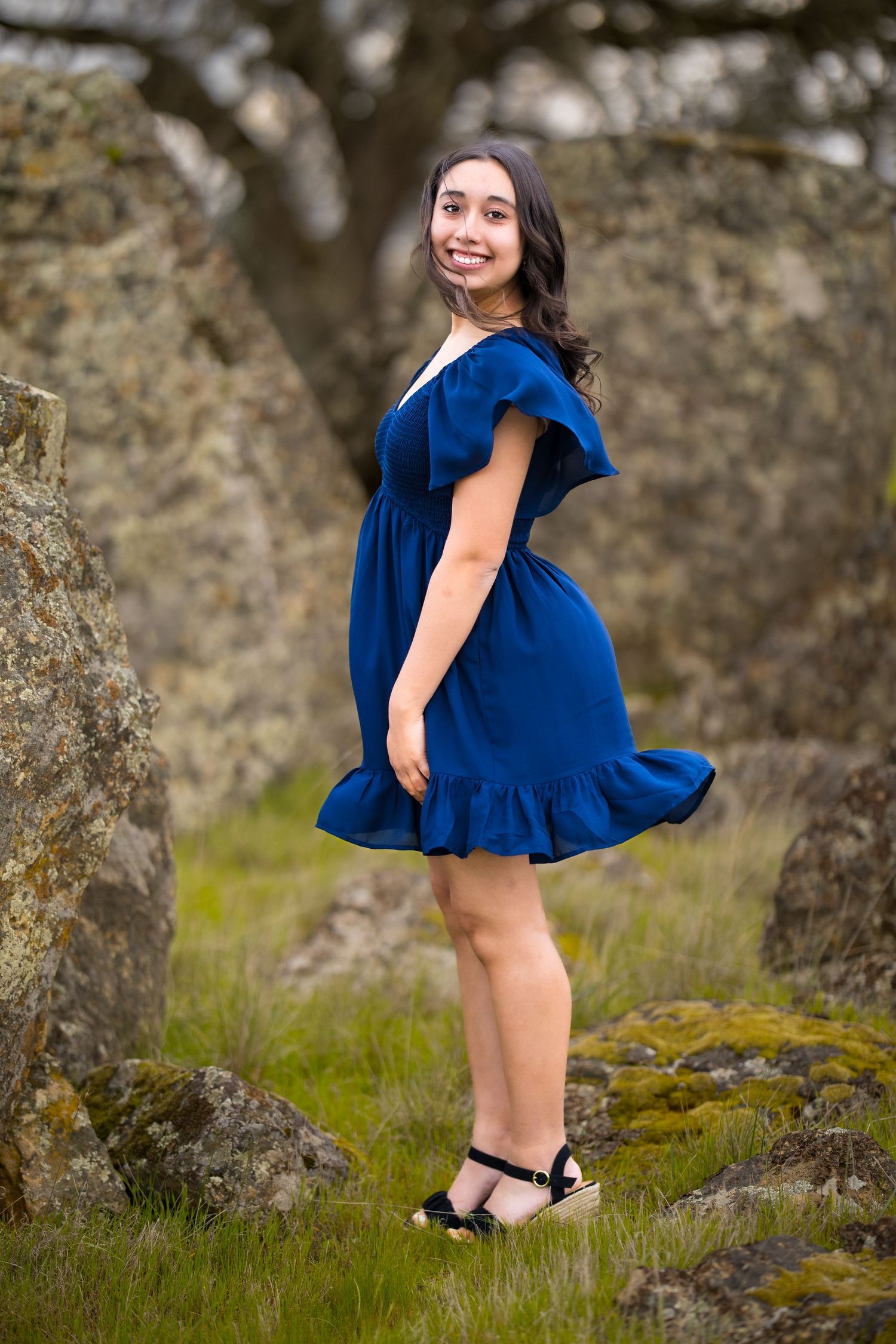 Senior portrait session photographed in Sacramento California by Tea & Sugar Shots by Gretchen Schmidt.