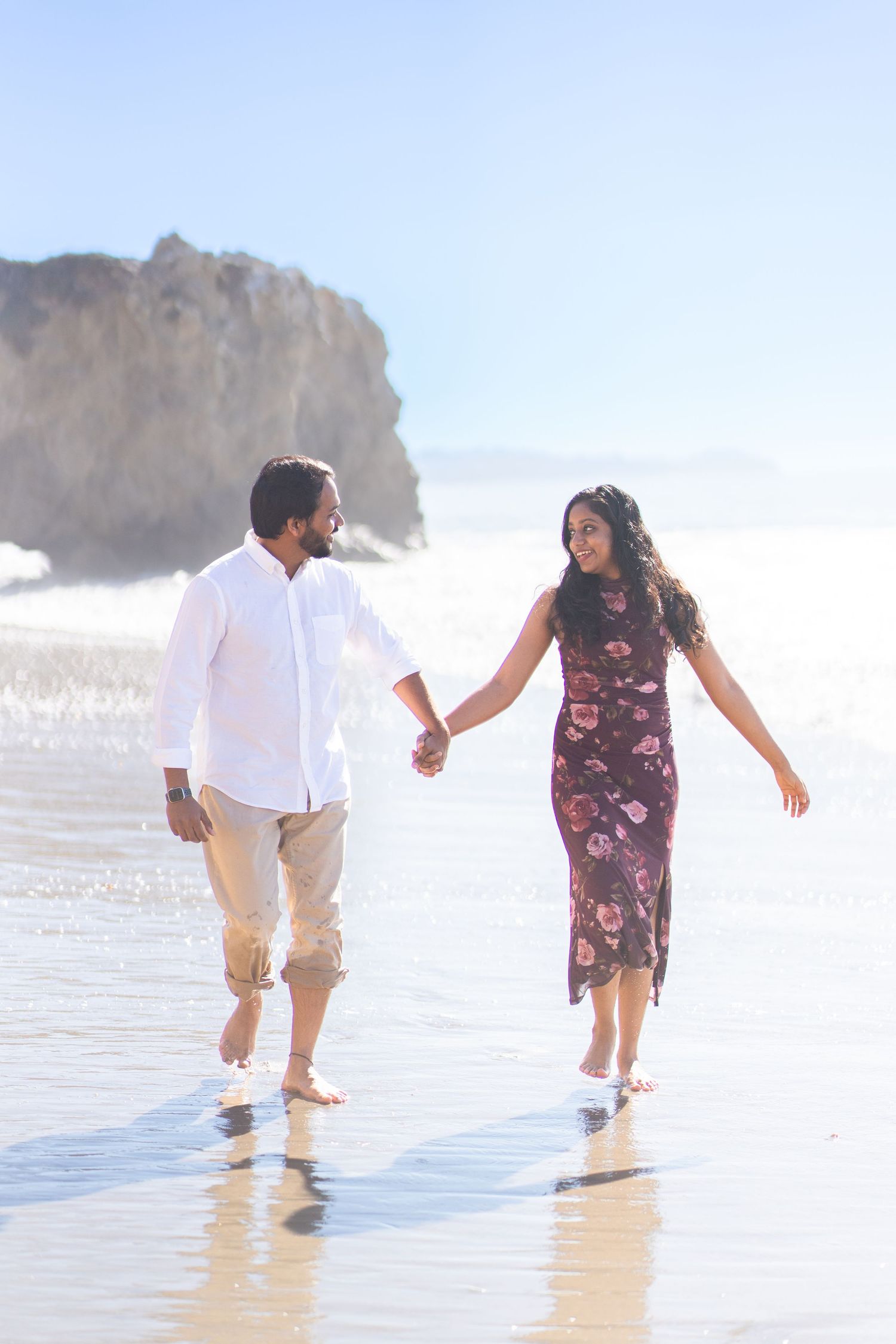 Malibu beach couple photoshoot filled with fun and laughter